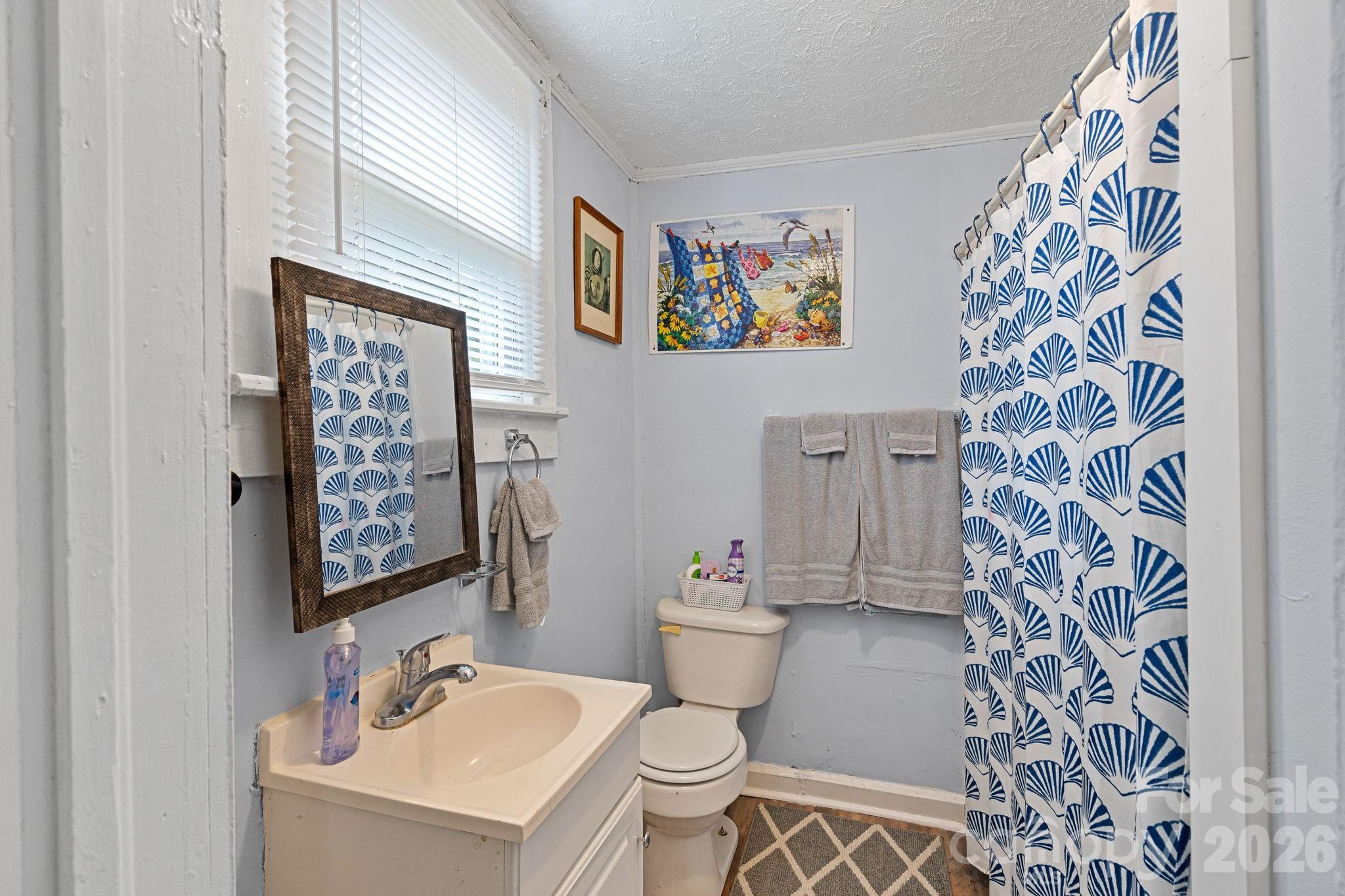 900 Alma Avenue — Kannapolis
