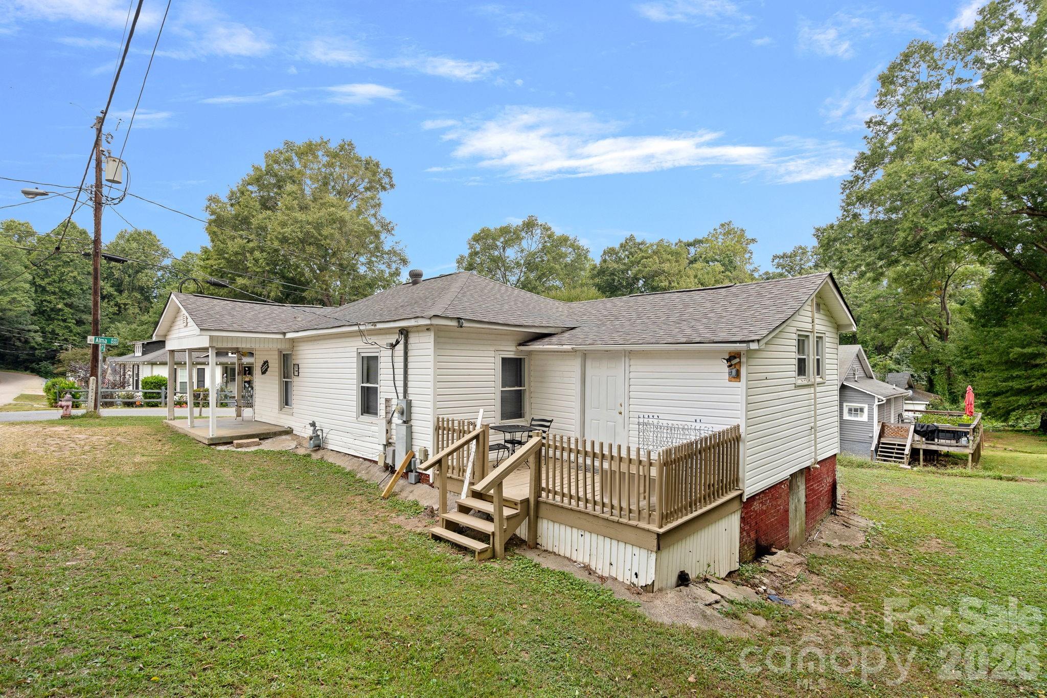 900 Alma Avenue — Kannapolis