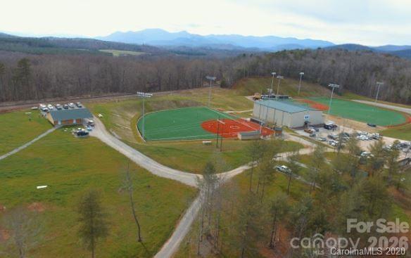 877 Biggerstaff Loop #E — Nebo