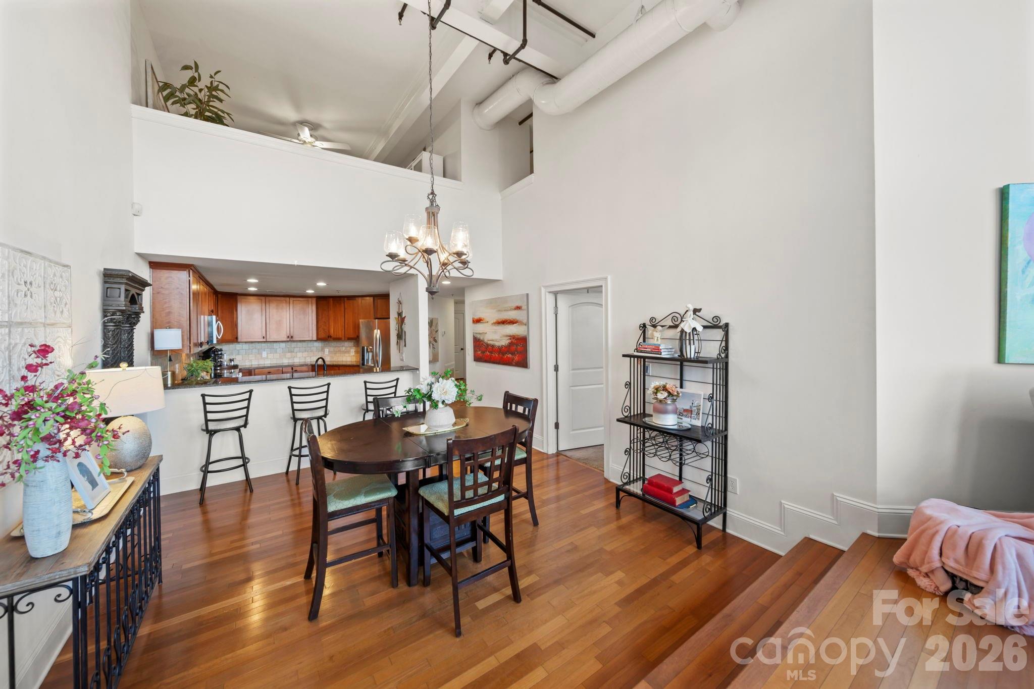 589 Catawba Street E — Belmont