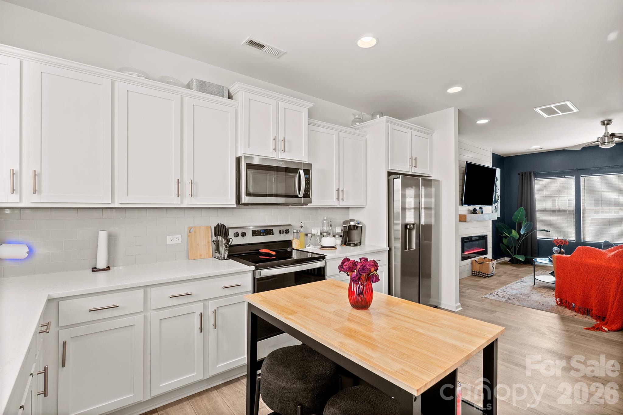 11021 Woodland Creek Way — Charlotte