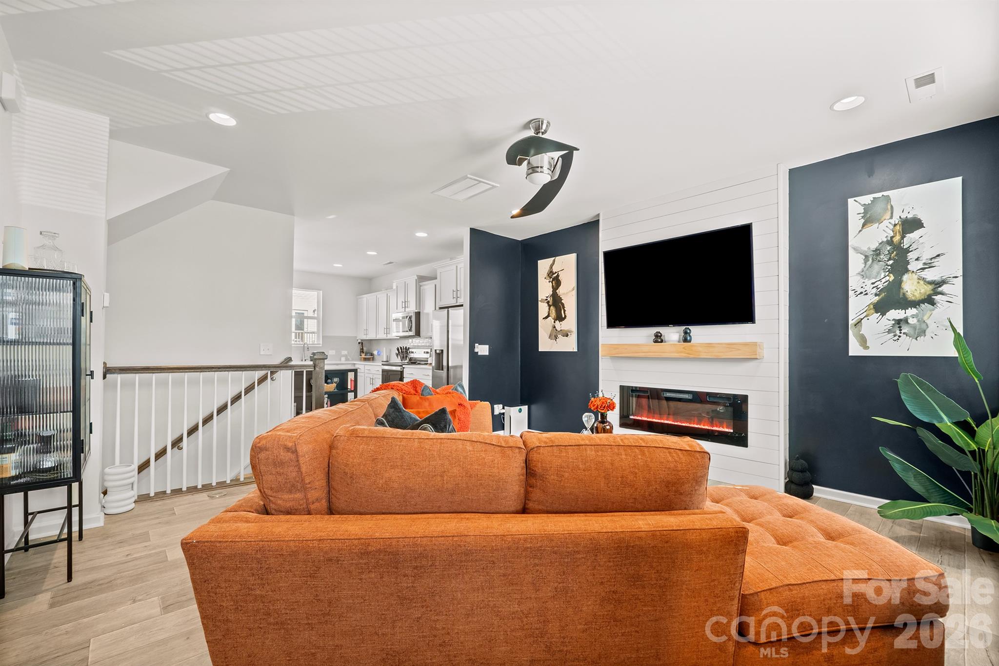 11021 Woodland Creek Way — Charlotte