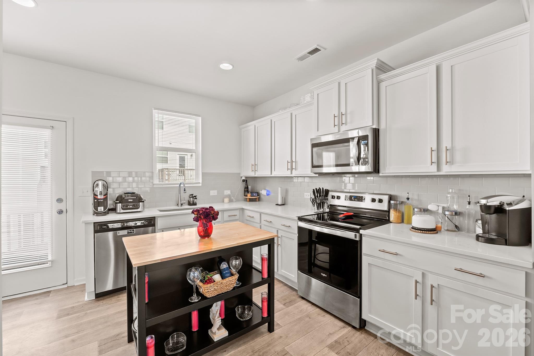 11021 Woodland Creek Way — Charlotte