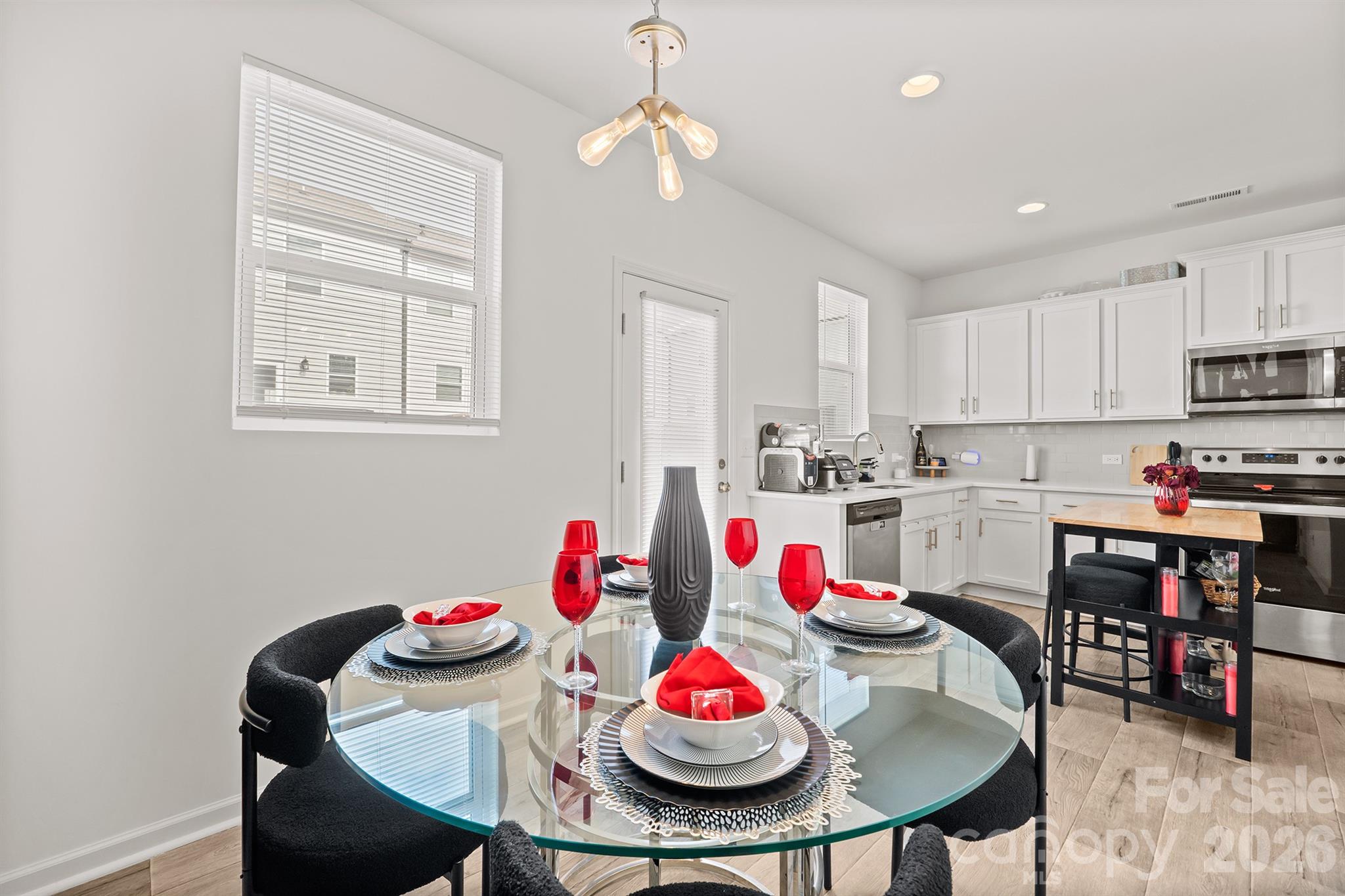 11021 Woodland Creek Way — Charlotte