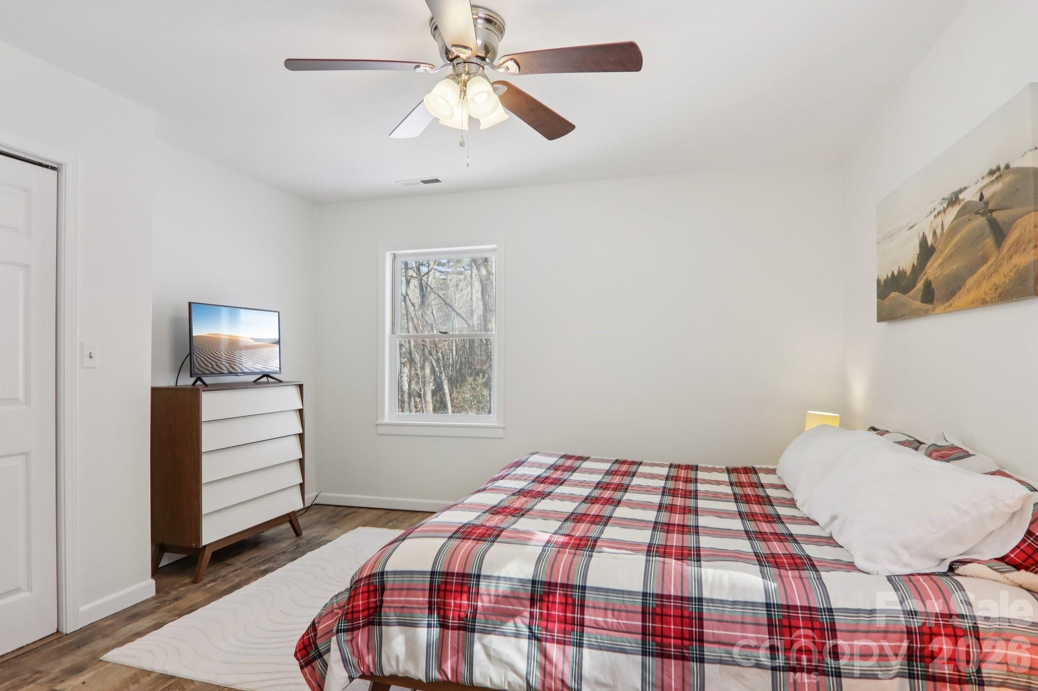 210 Spring Valley Drive #624 & 625 — Mars Hill