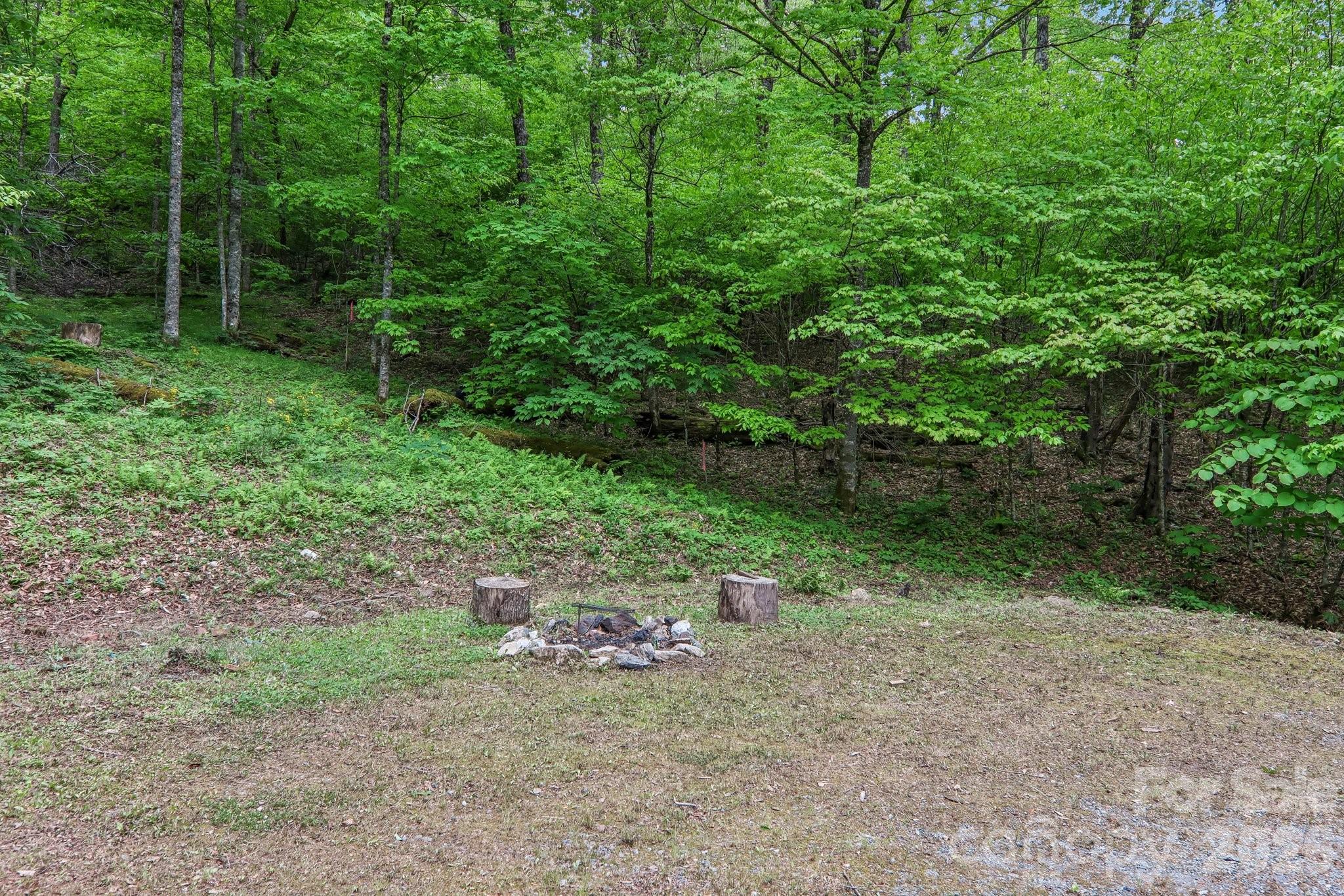 210 Spring Valley Drive #624 & 625 — Mars Hill