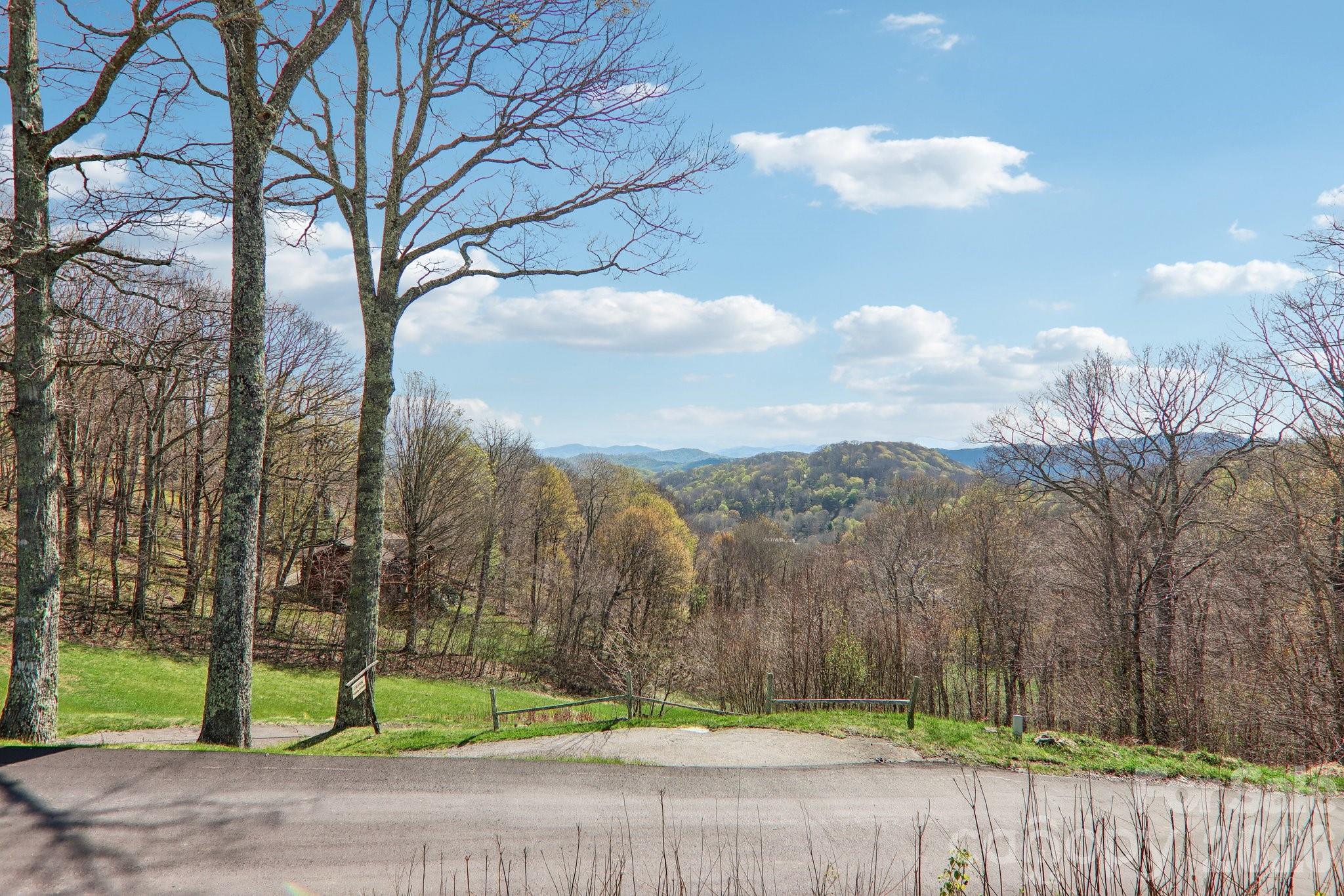 210 Spring Valley Drive #624 & 625 — Mars Hill