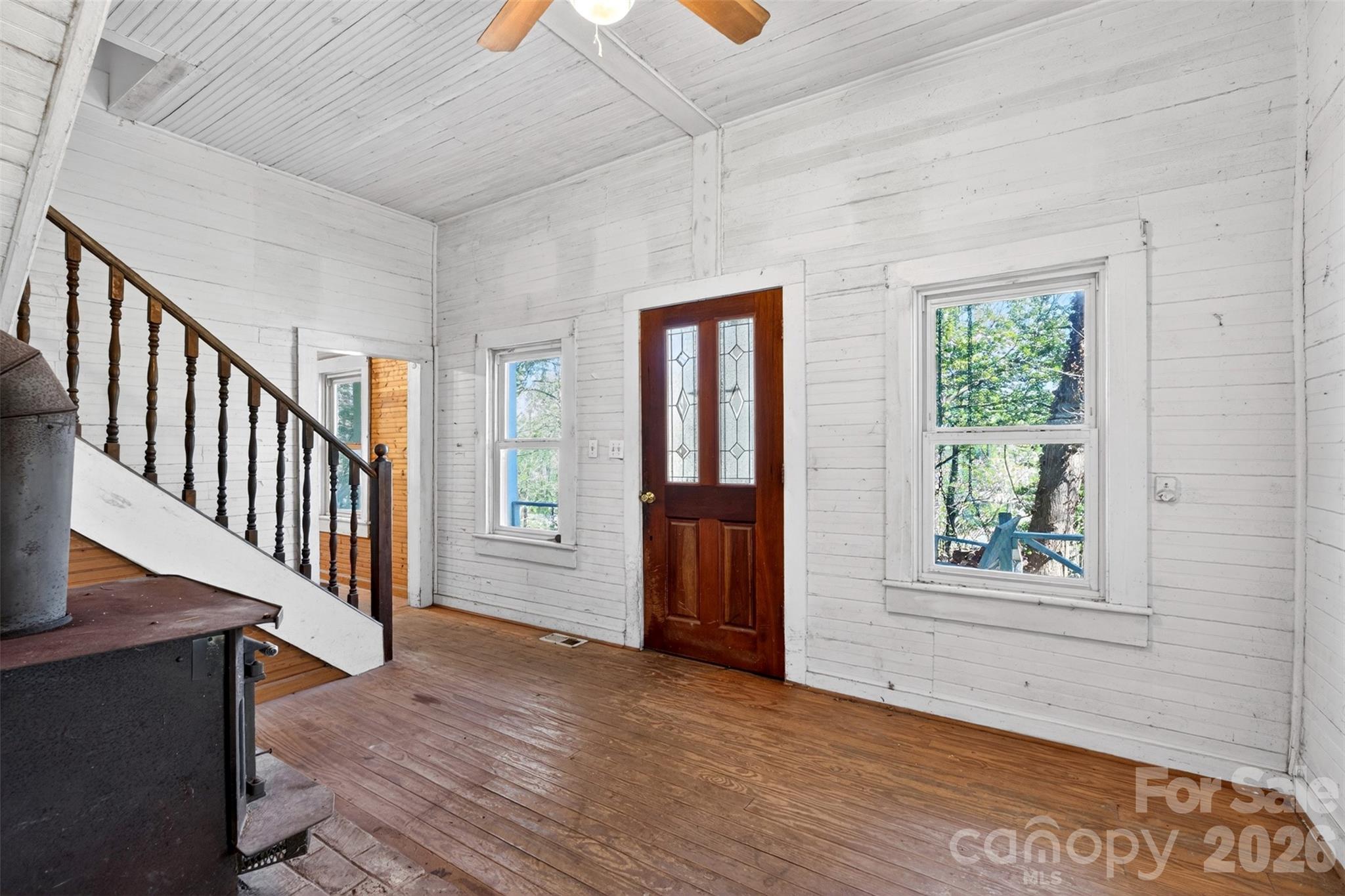 105 Poplar Street — Saluda
