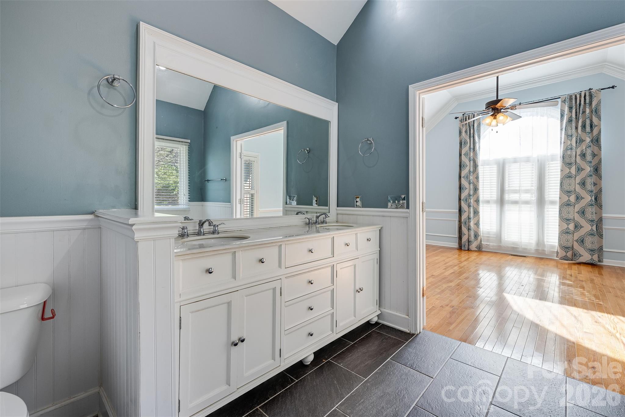 1035 South Bank Drive — Rock Hill