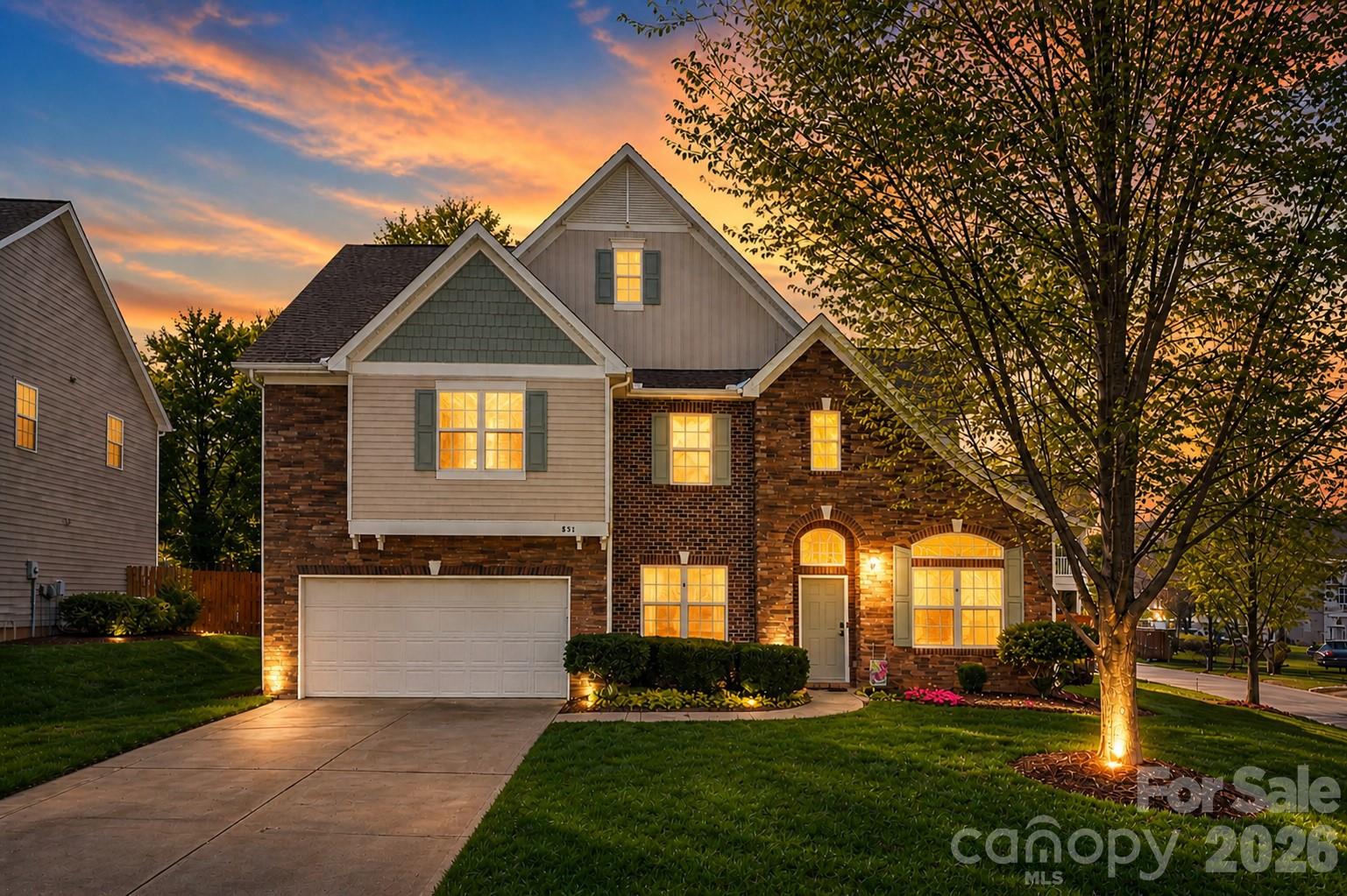 831 Irish Green Drive — Clover