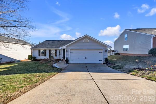 1959 8th Street SE — Hickory