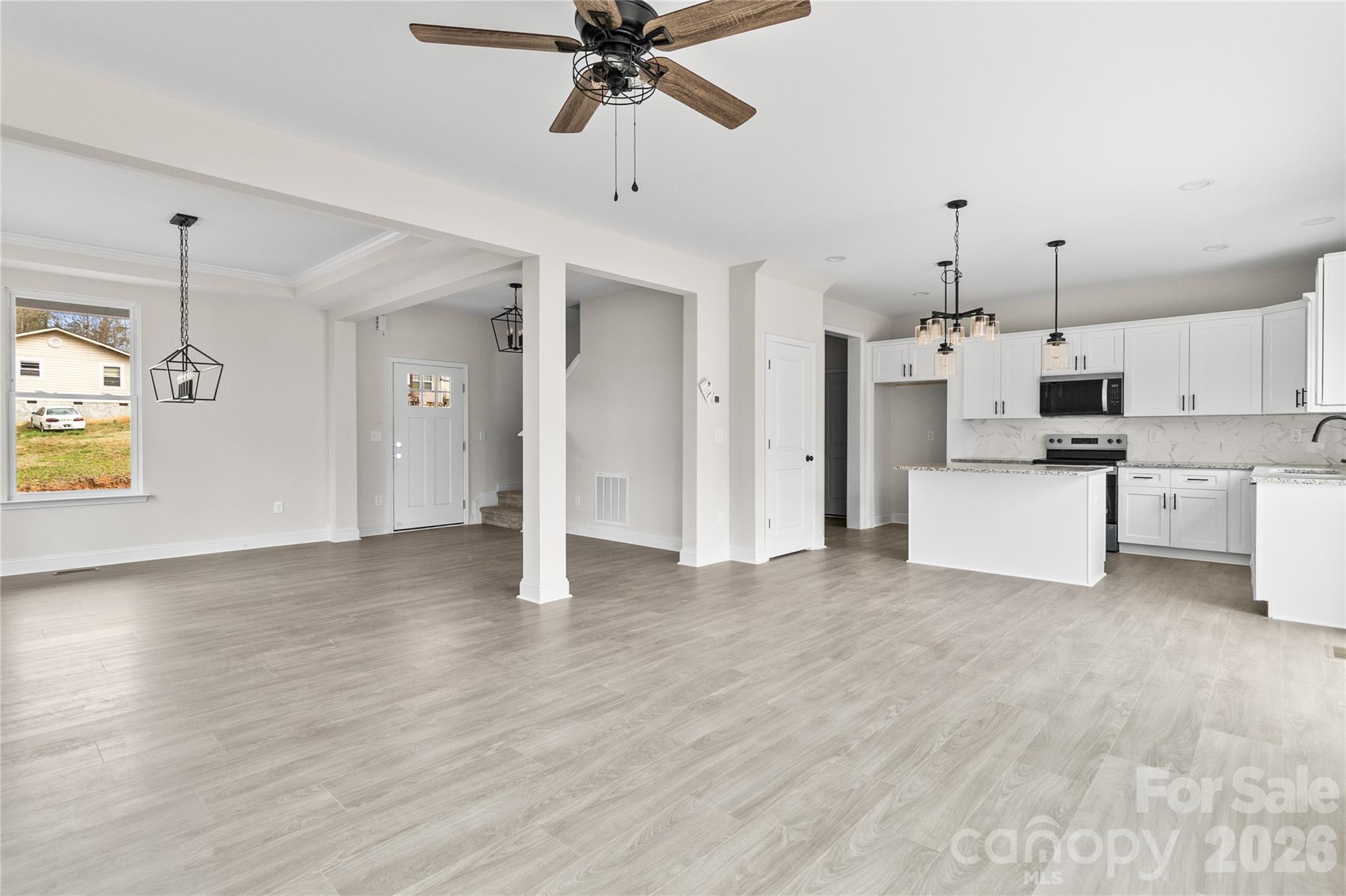3692 Shannon Loop — Denver