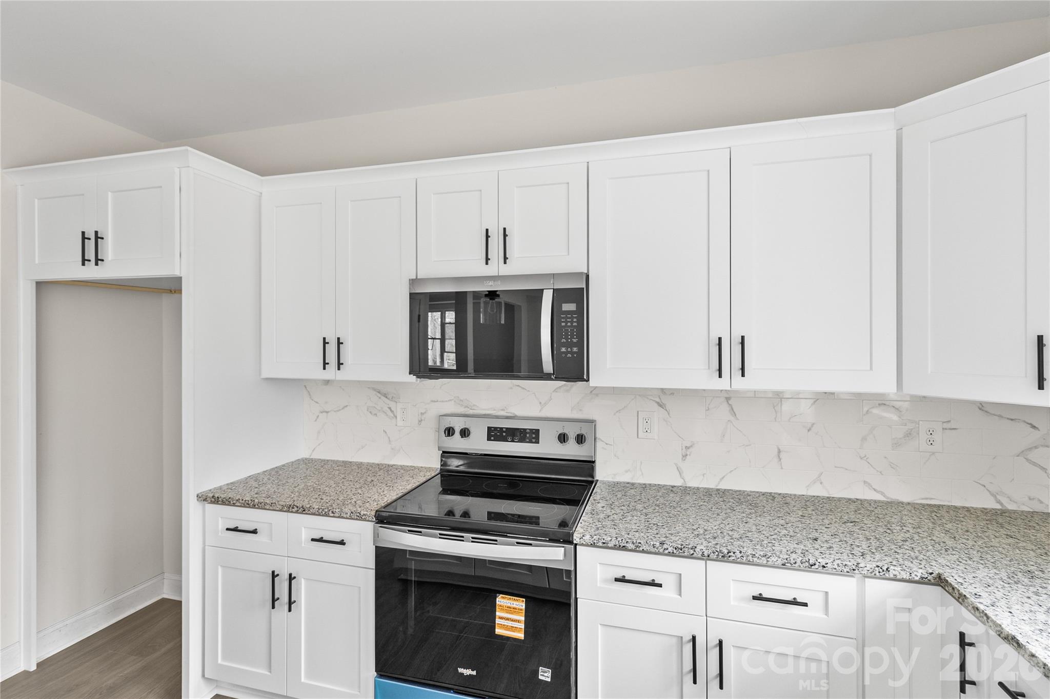 3692 Shannon Loop — Denver