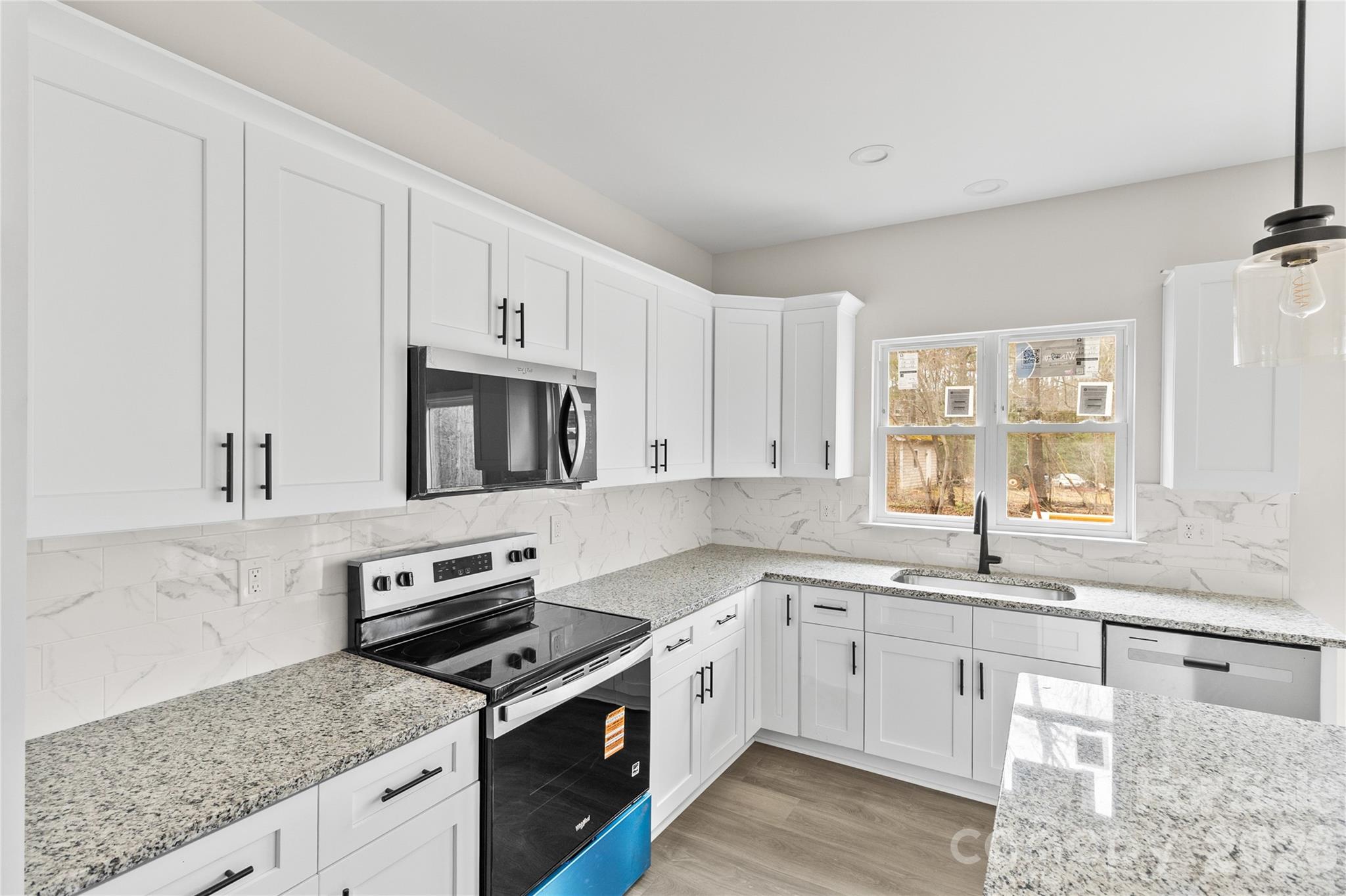 3692 Shannon Loop — Denver