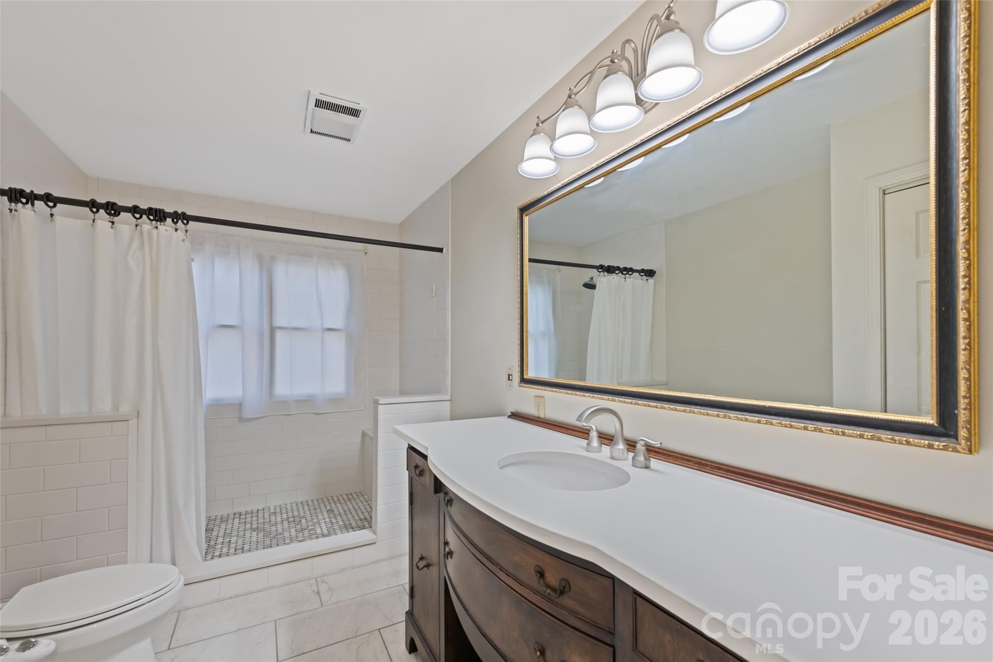 831 Forest Run Road — Whittier
