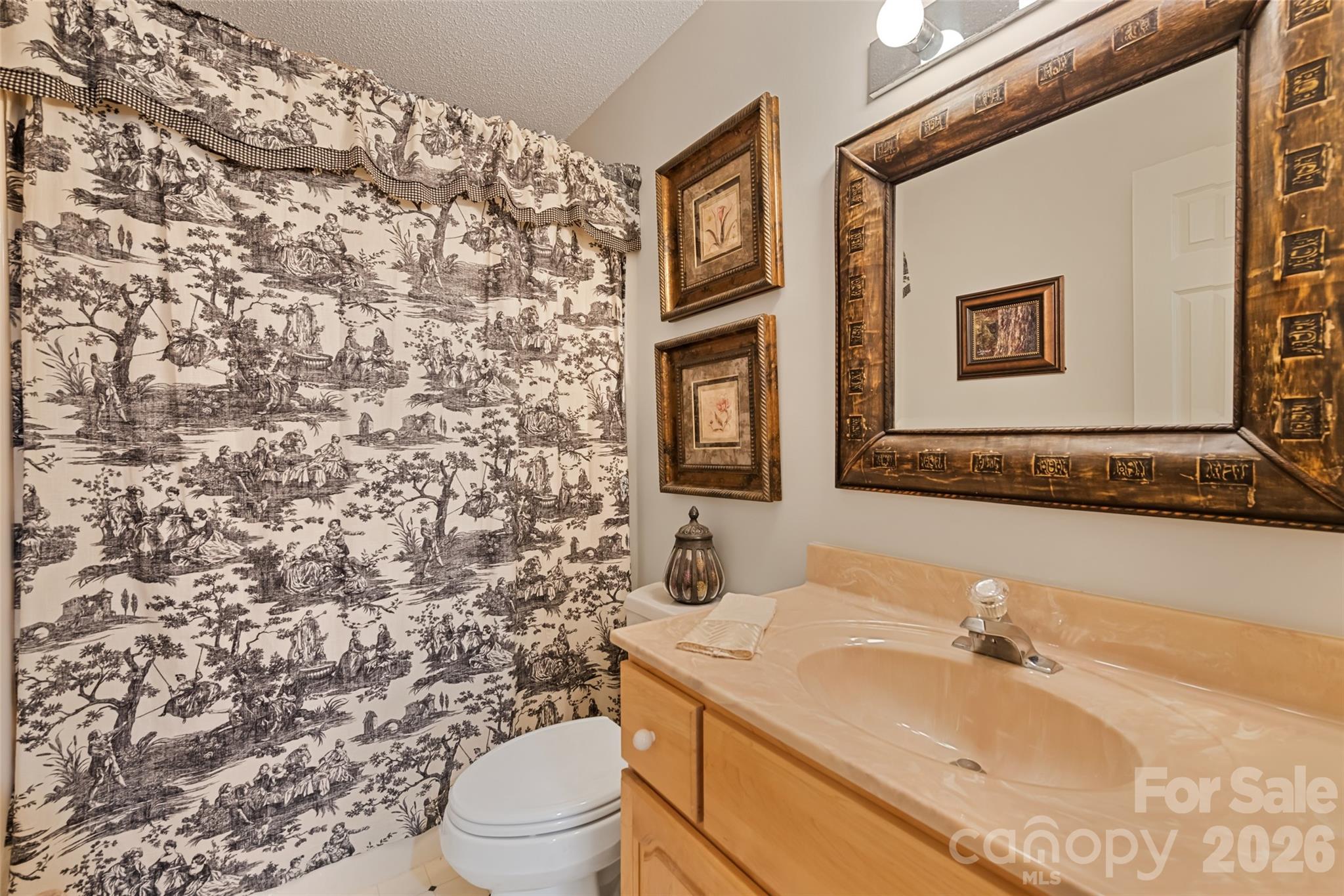 831 Forest Run Road — Whittier