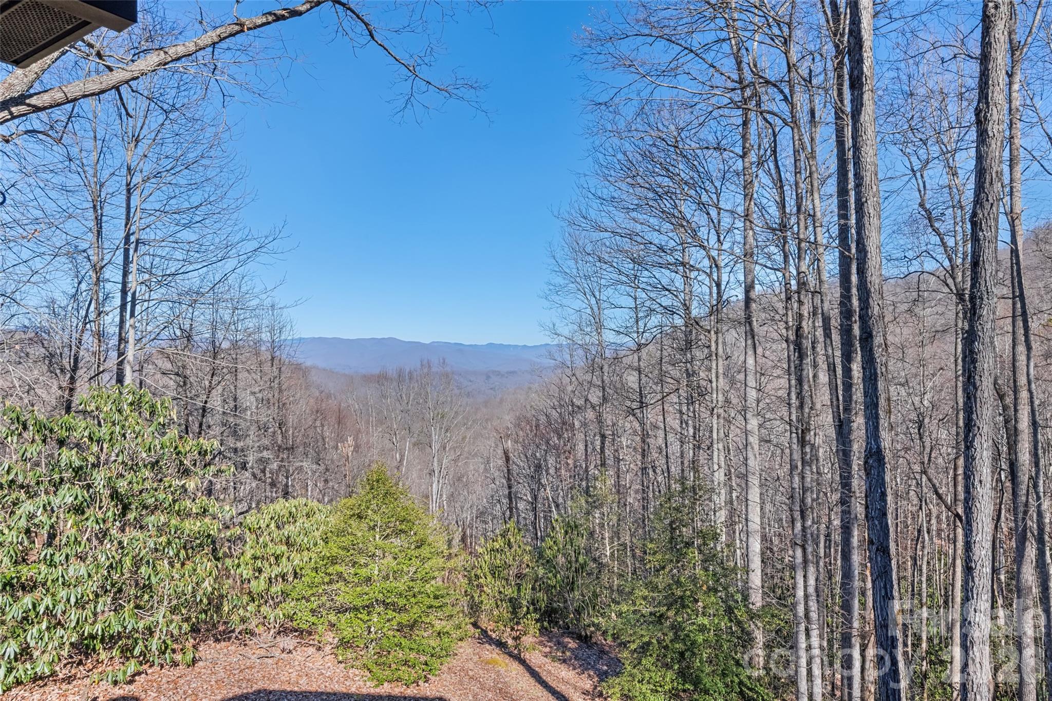 831 Forest Run Road — Whittier