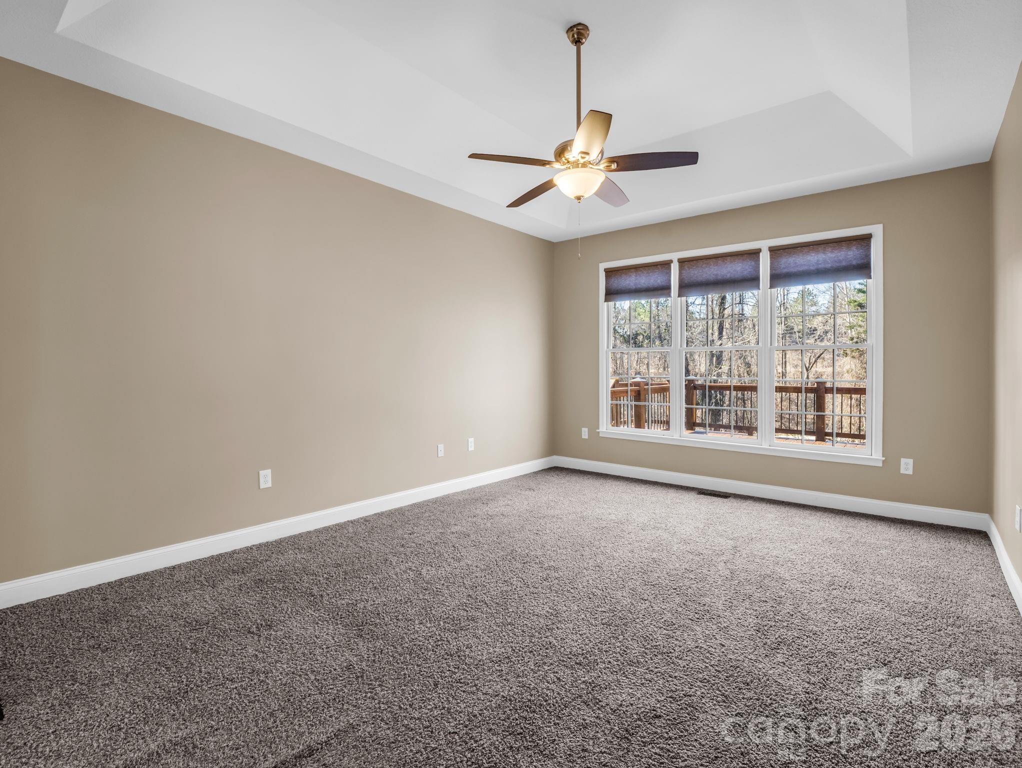 60 Bridge Lane — Tryon
