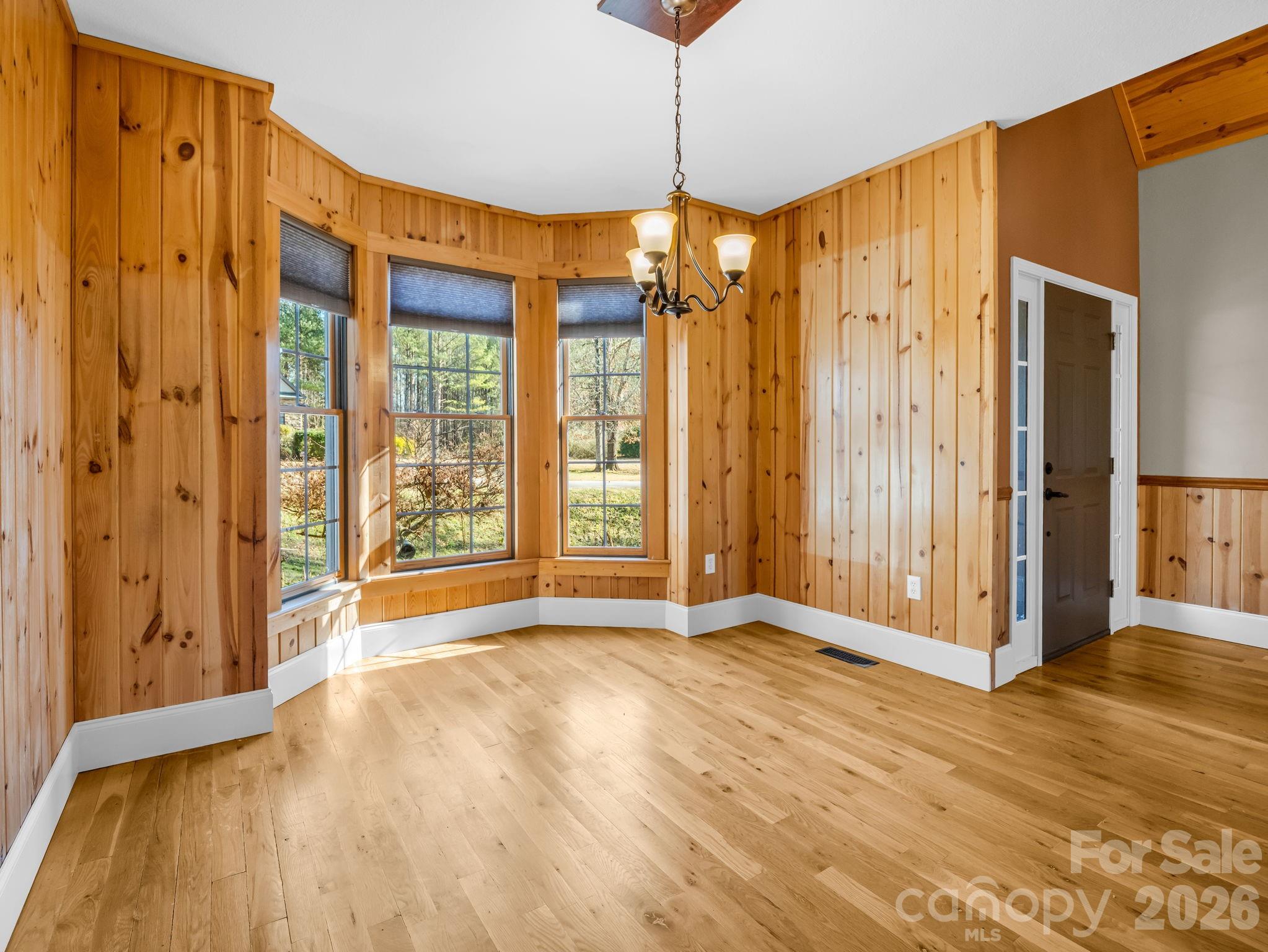 60 Bridge Lane — Tryon