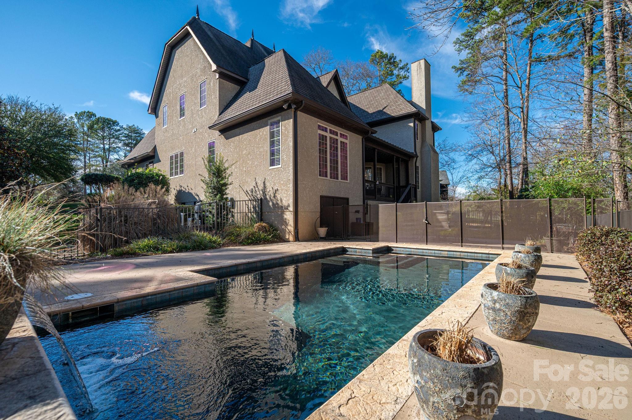 8000 Water View Drive — Belmont