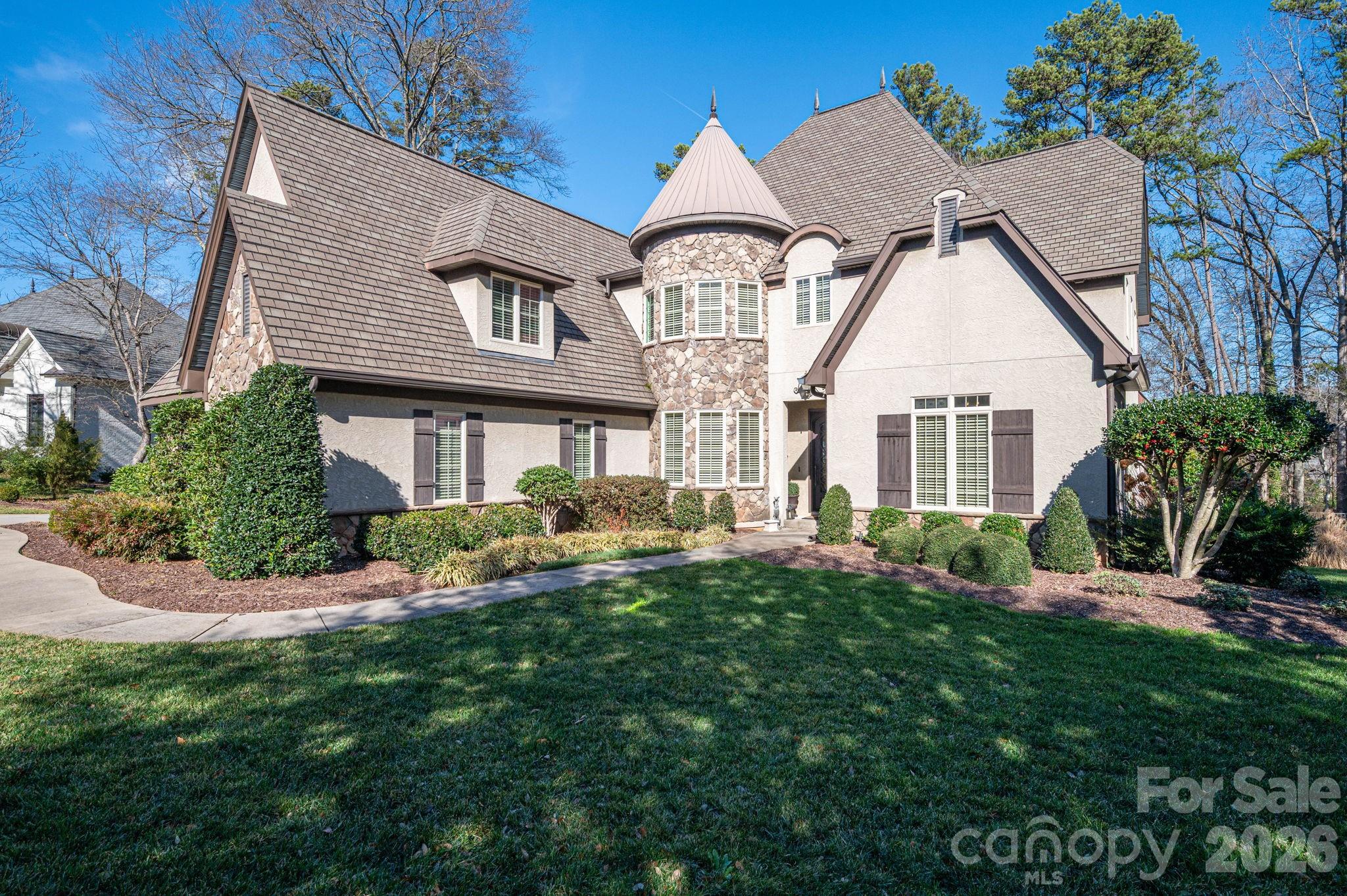 8000 Water View Drive — Belmont