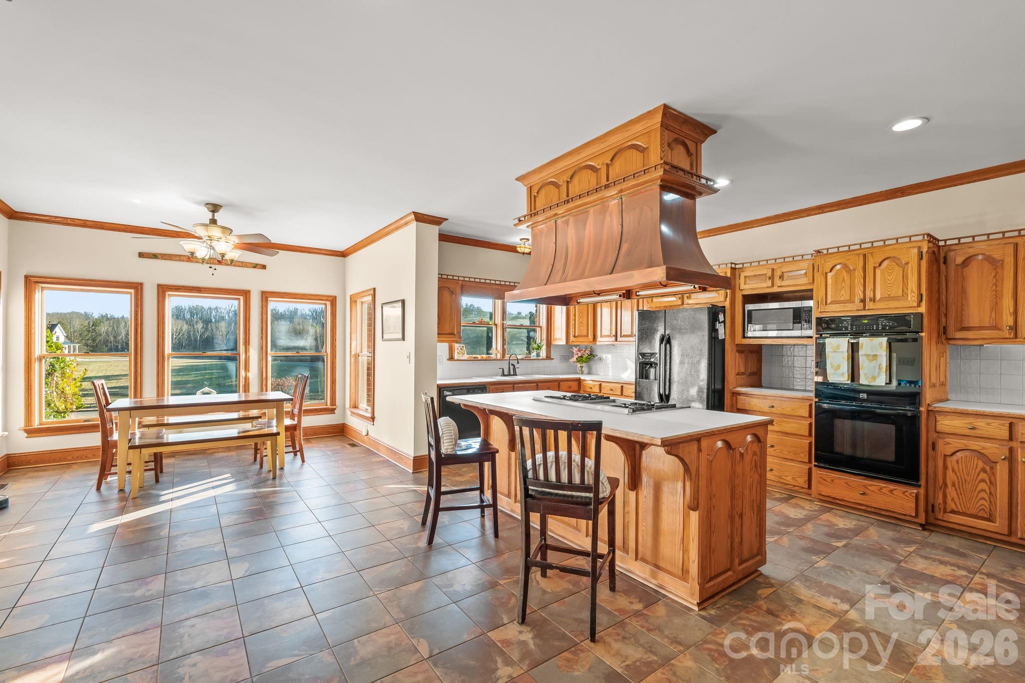 8350 Holler Farm Road — Clemmons