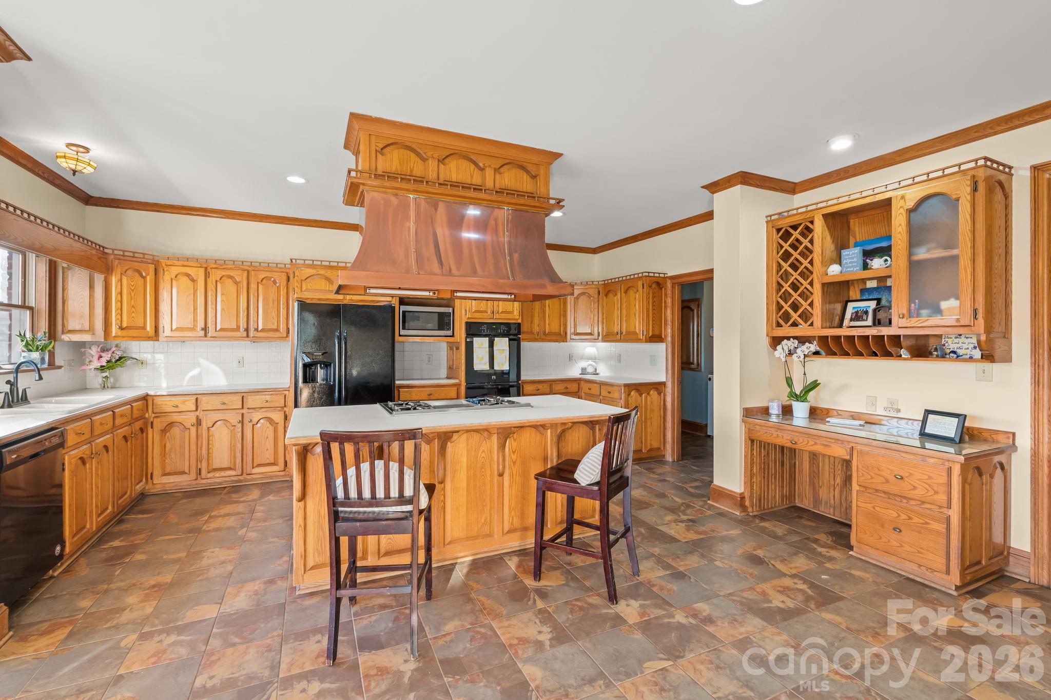8350 Holler Farm Road — Clemmons