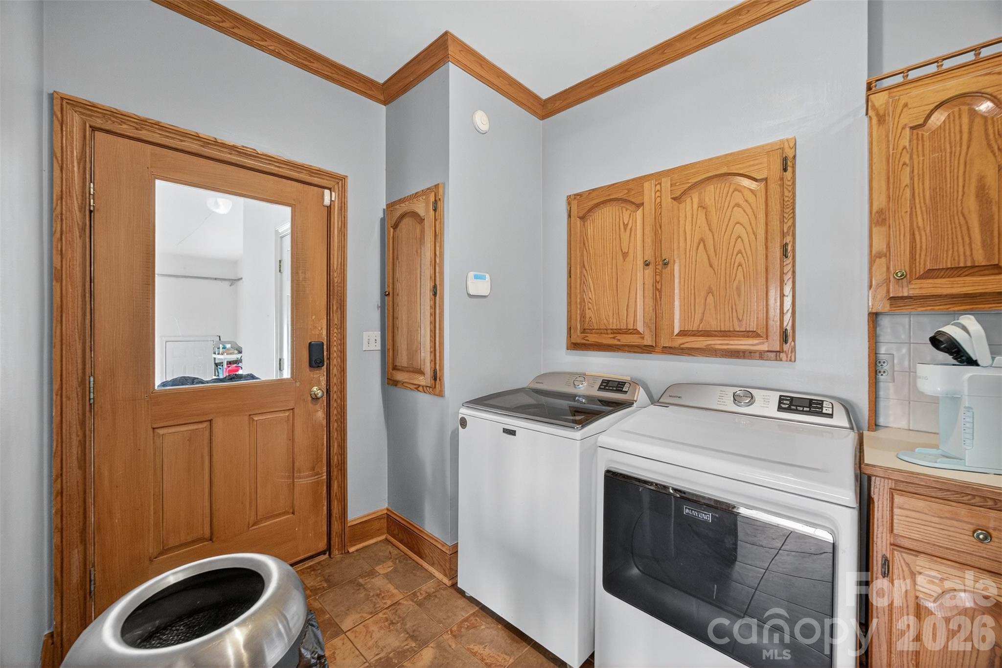 8350 Holler Farm Road — Clemmons