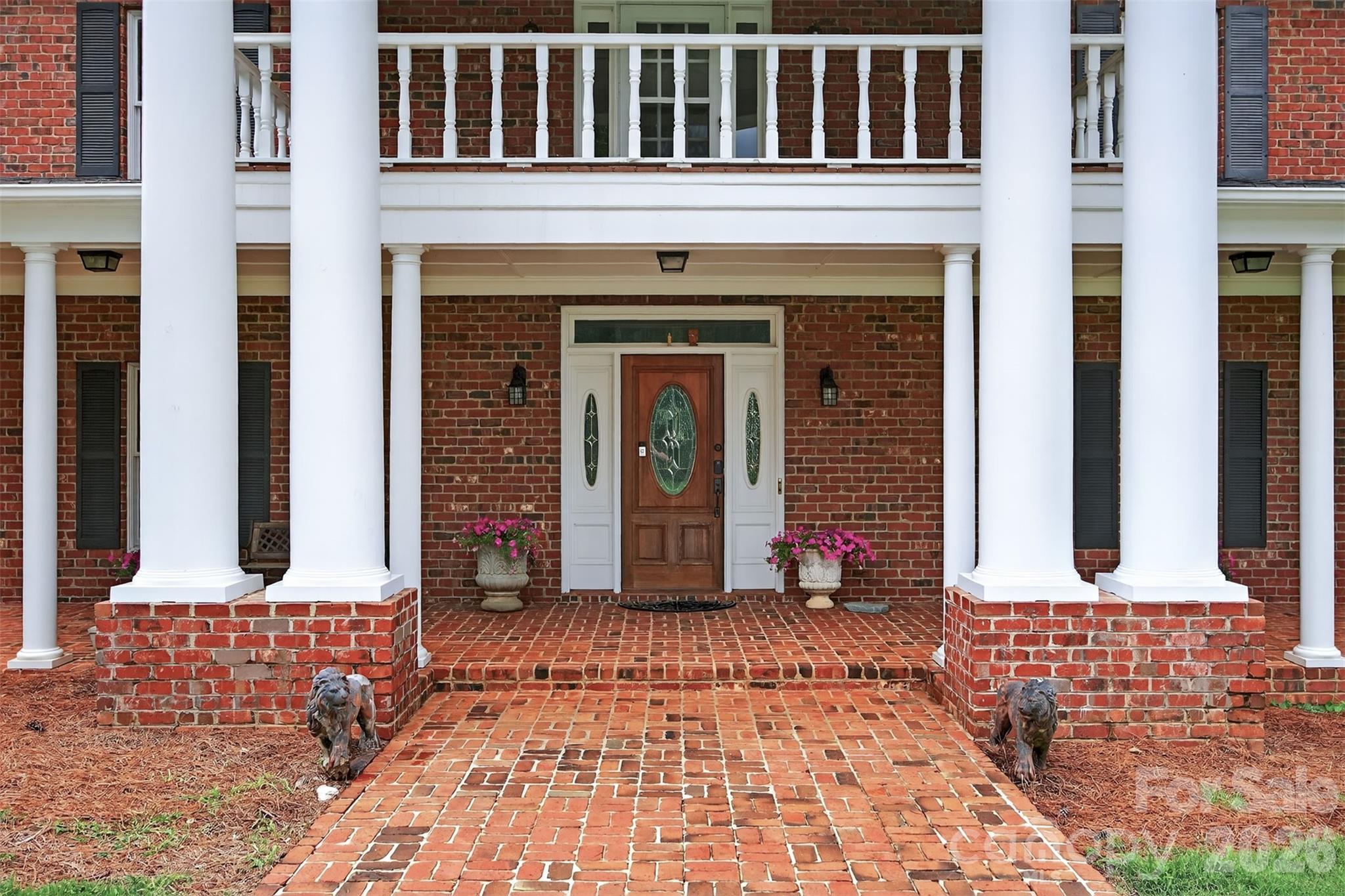 8350 Holler Farm Road — Clemmons
