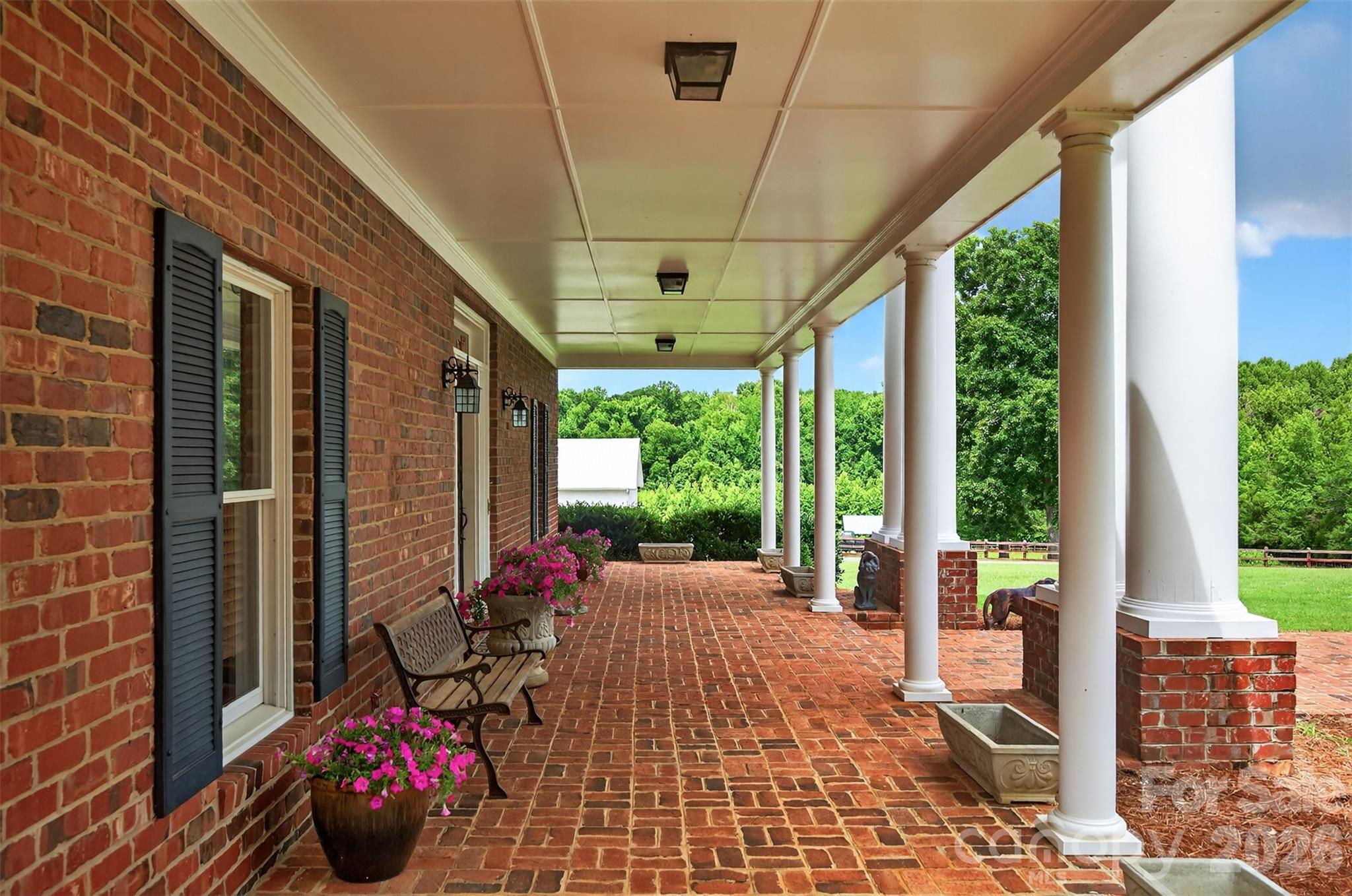 8350 Holler Farm Road — Clemmons