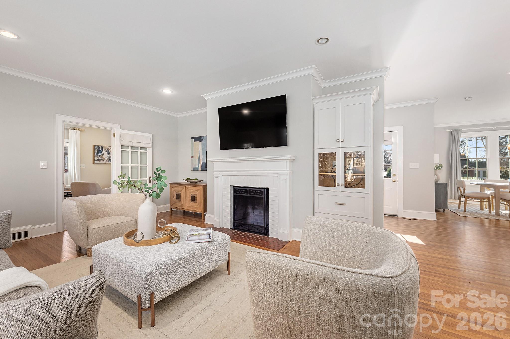 27 Circle Drive — Belmont