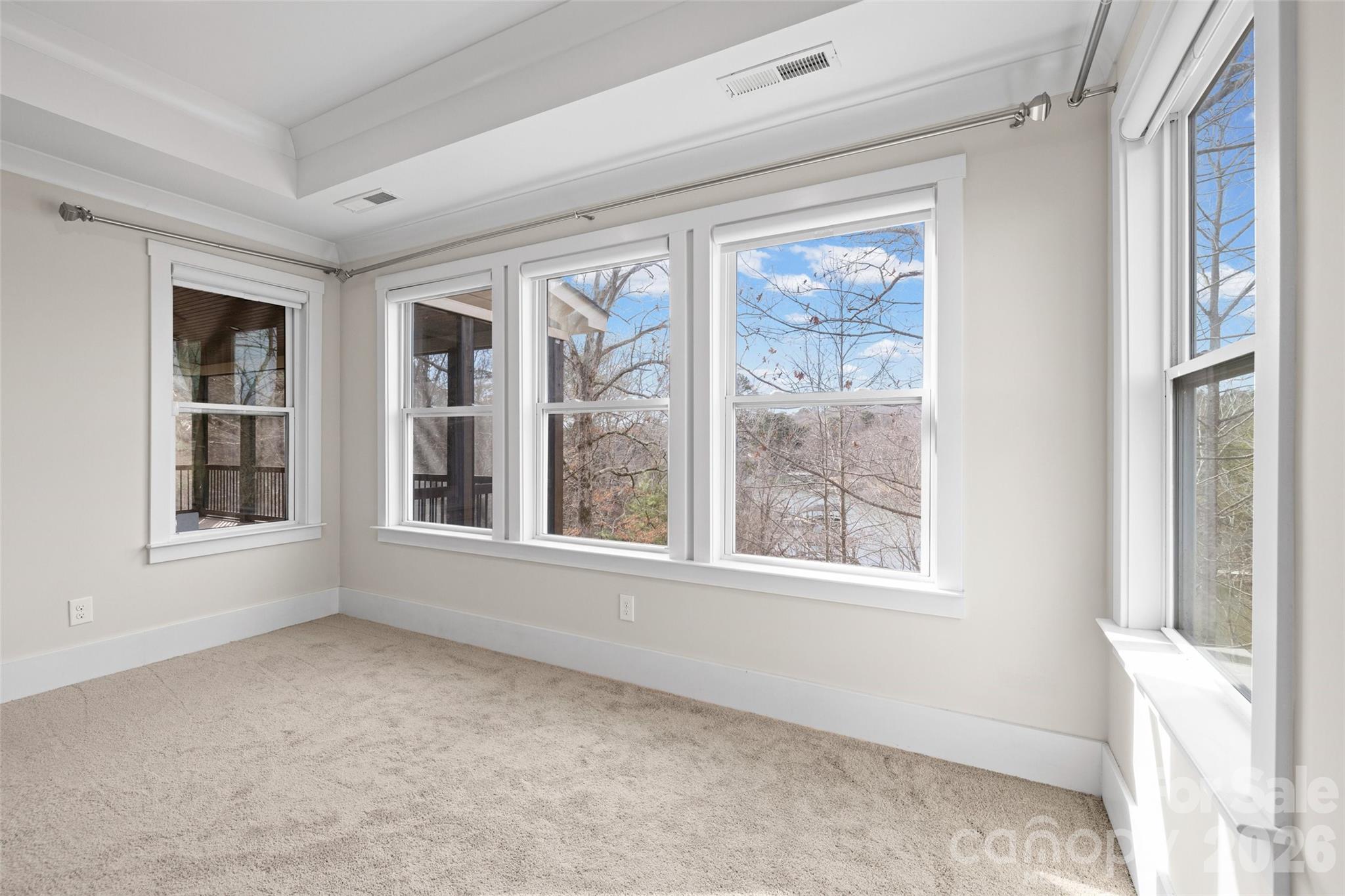 12039 Spinnaker Drive — Tega Cay