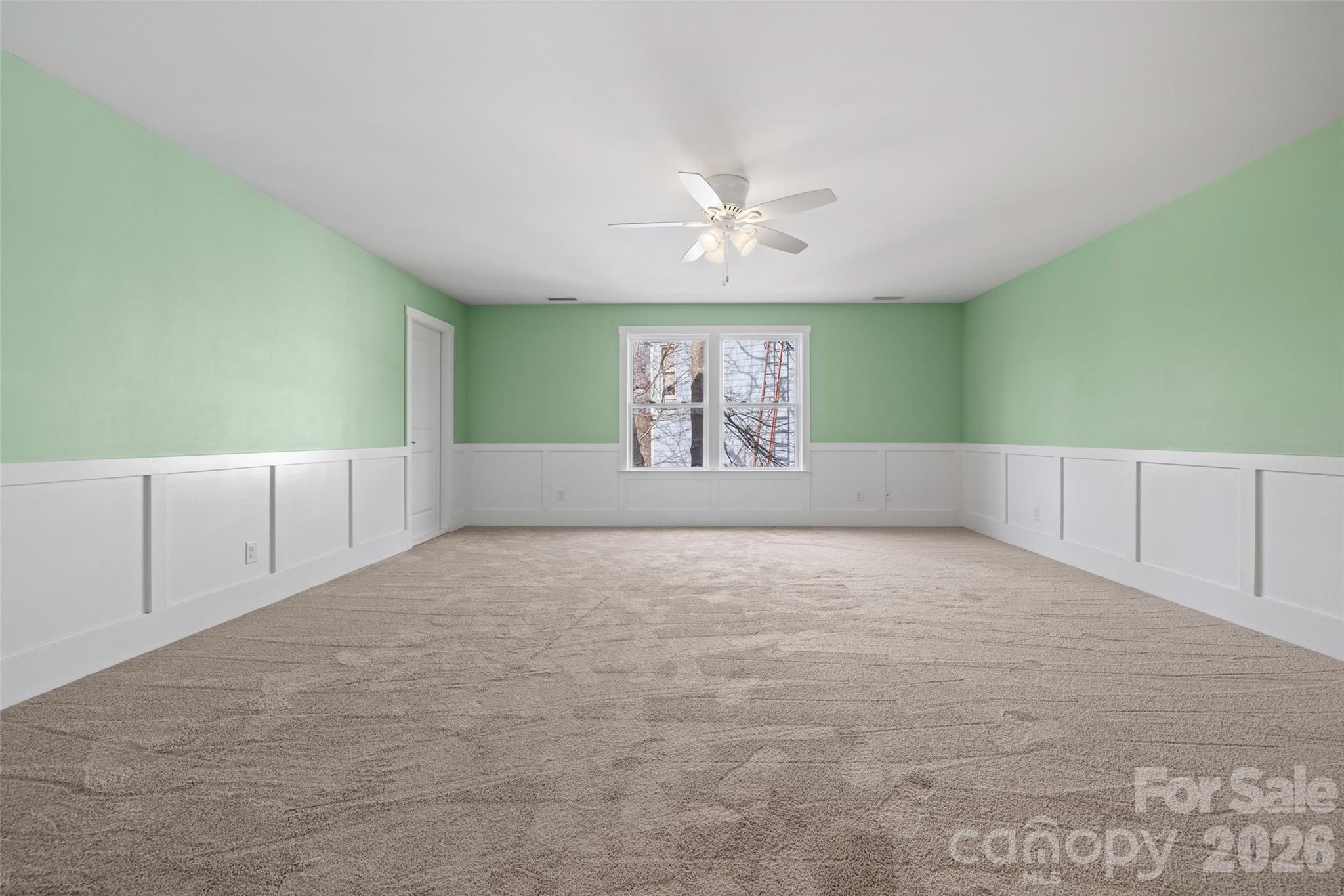 12039 Spinnaker Drive — Tega Cay