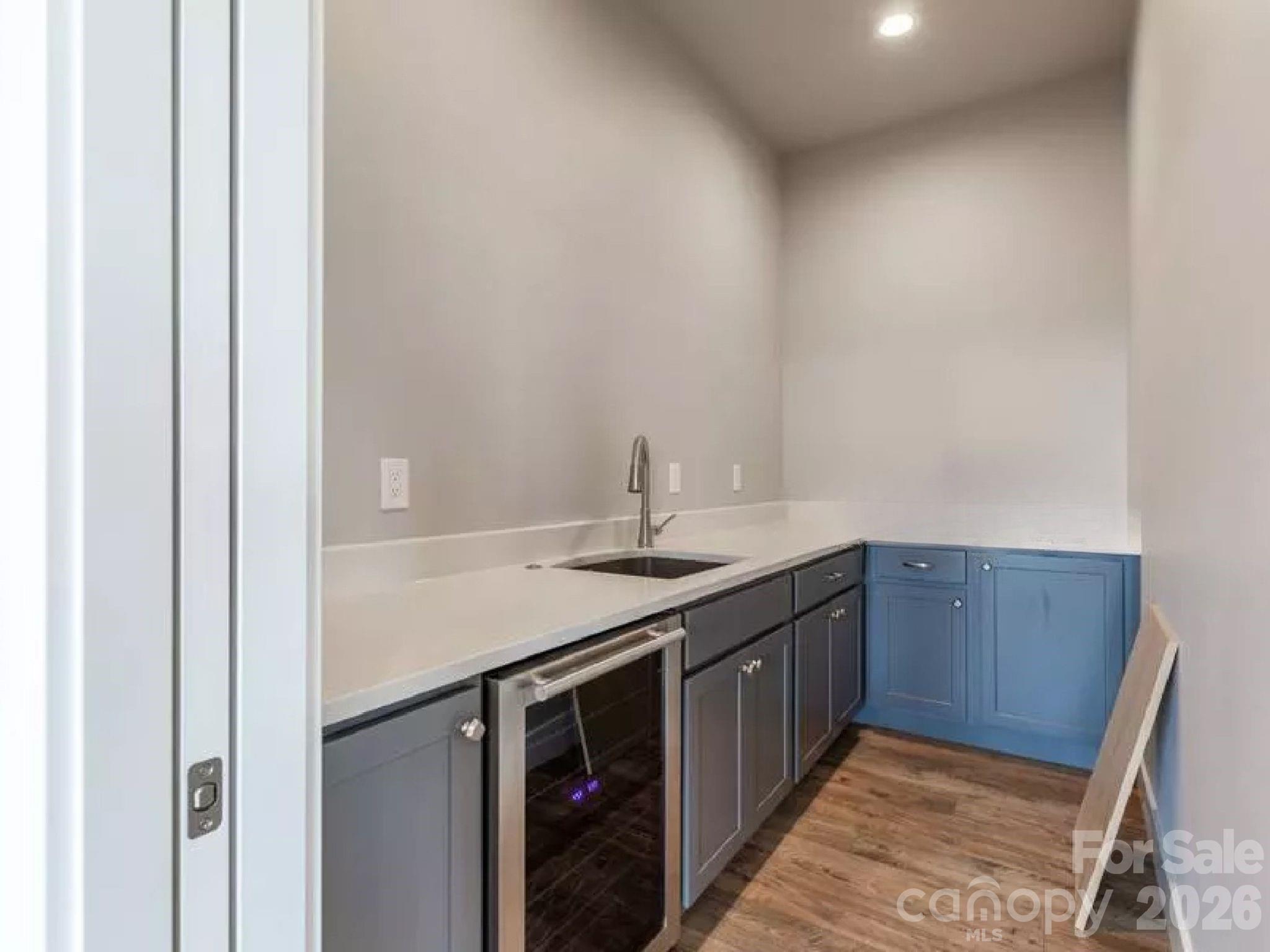 5743 Lake Pointe Drive — Granite Falls