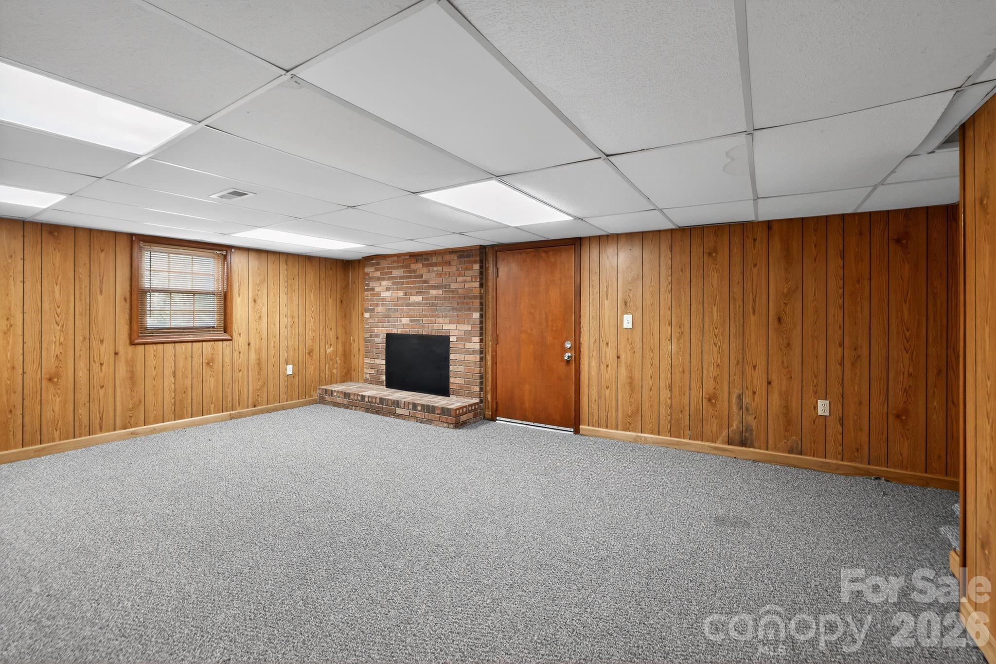 212 N Pine Lake Drive — Spartanburg