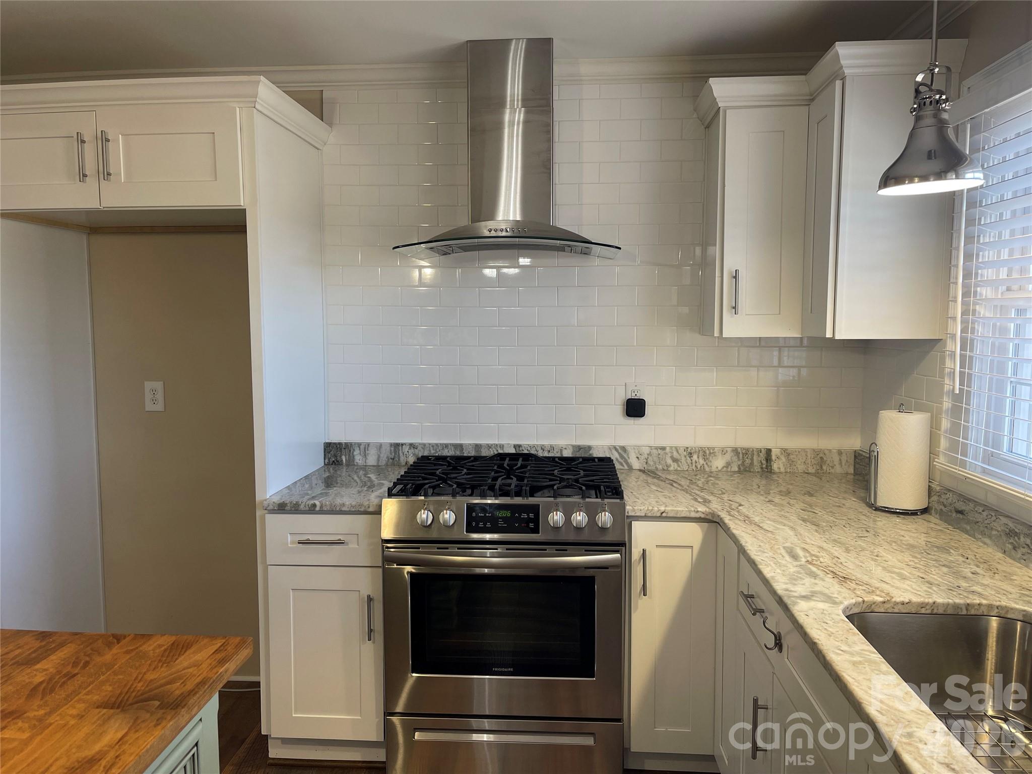 268 Oakland Road — Spindale