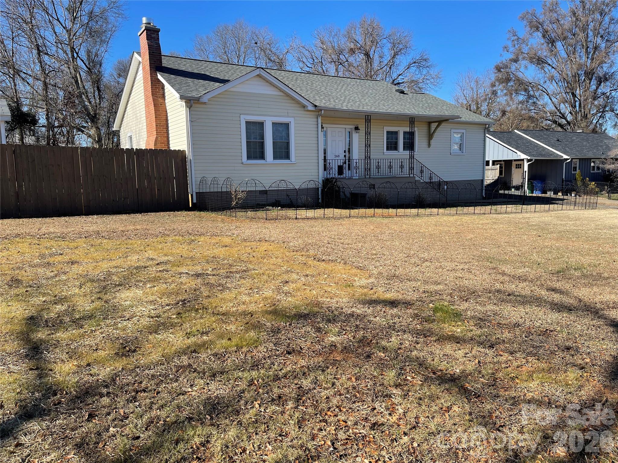 268 Oakland Road — Spindale