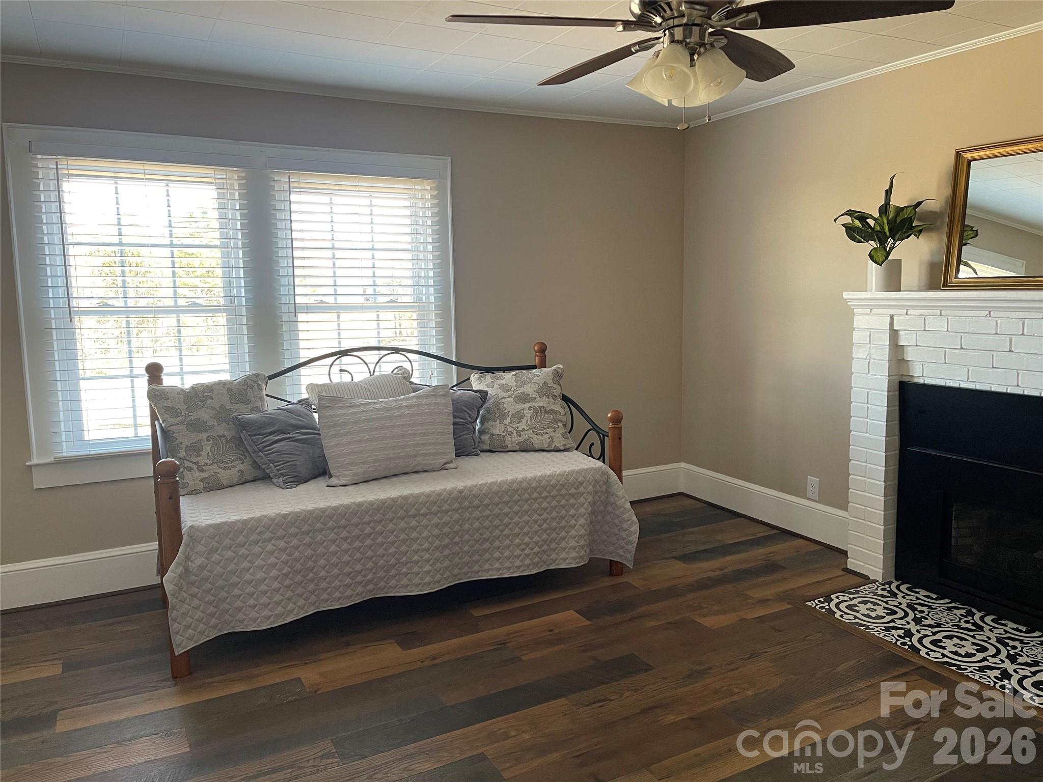 268 Oakland Road — Spindale