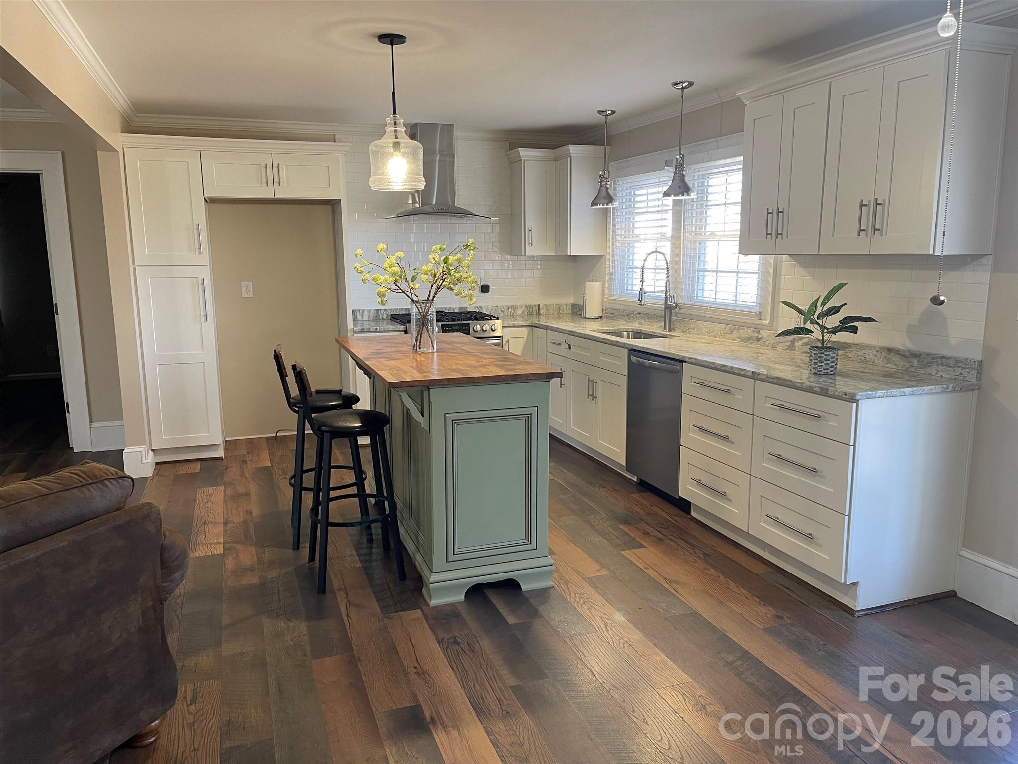268 Oakland Road — Spindale