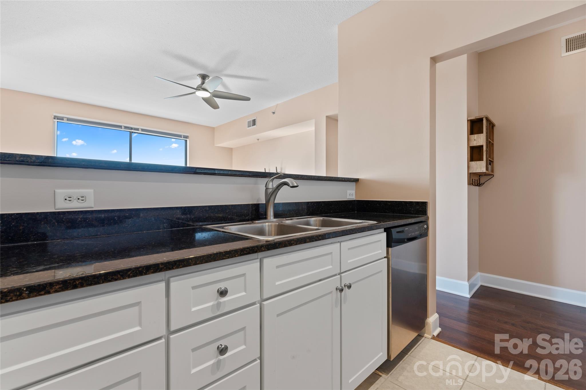1315 East Boulevard #714 — Charlotte