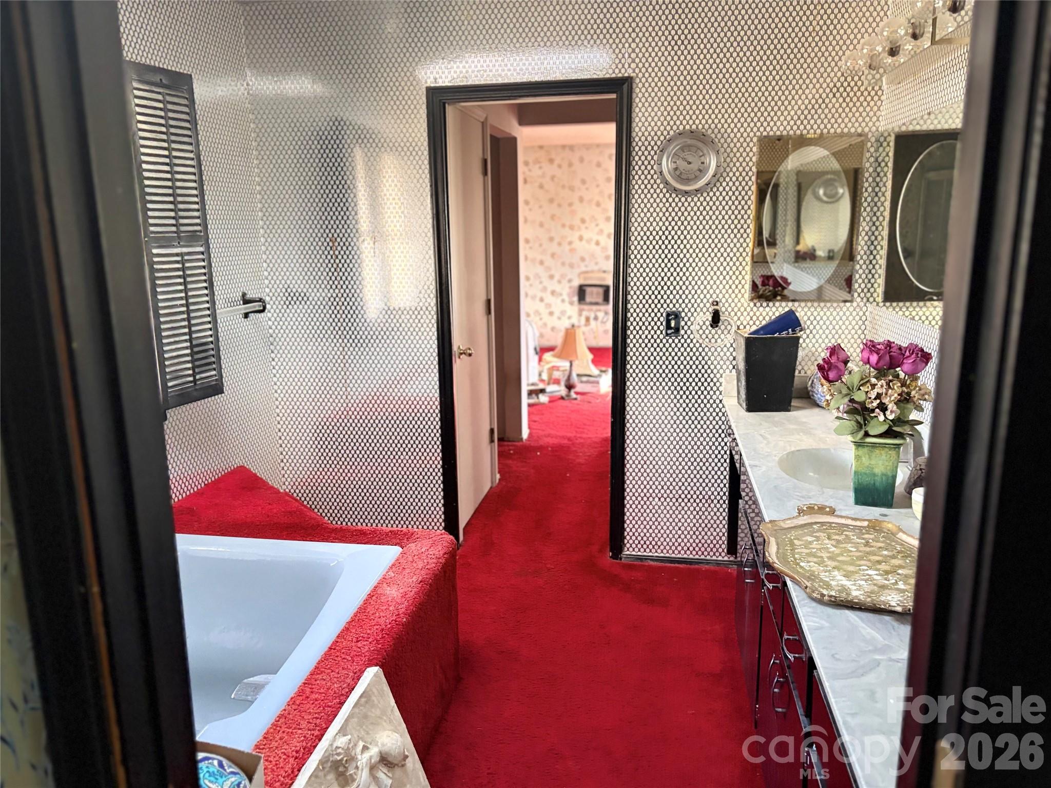 219 Rocking Horse Trail — Burnsville