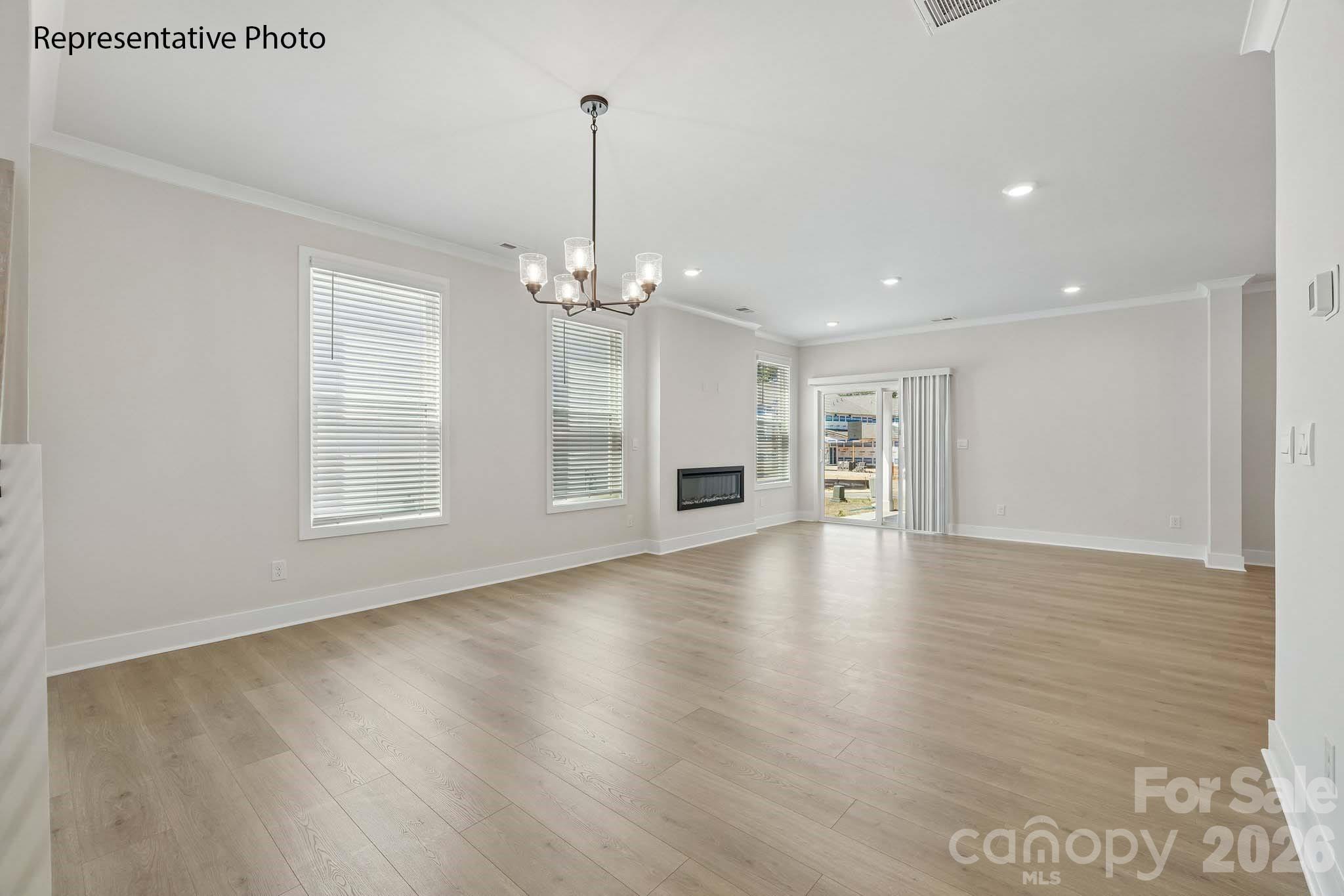 9303 Carver Avenue — Huntersville