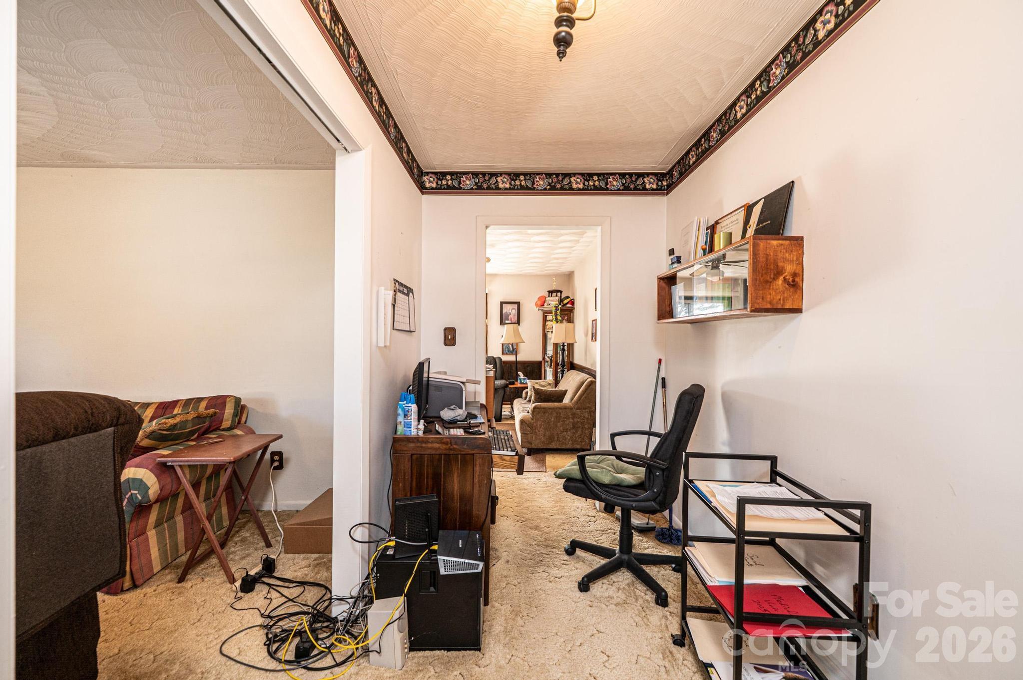 2347 Plainfield Drive — Conover