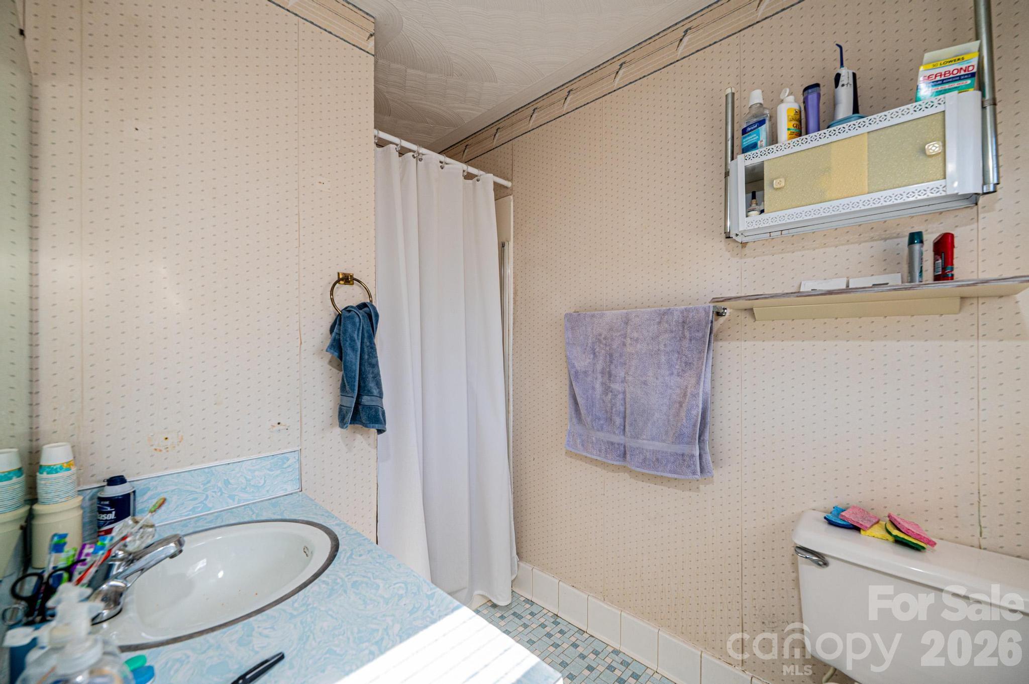 2347 Plainfield Drive — Conover