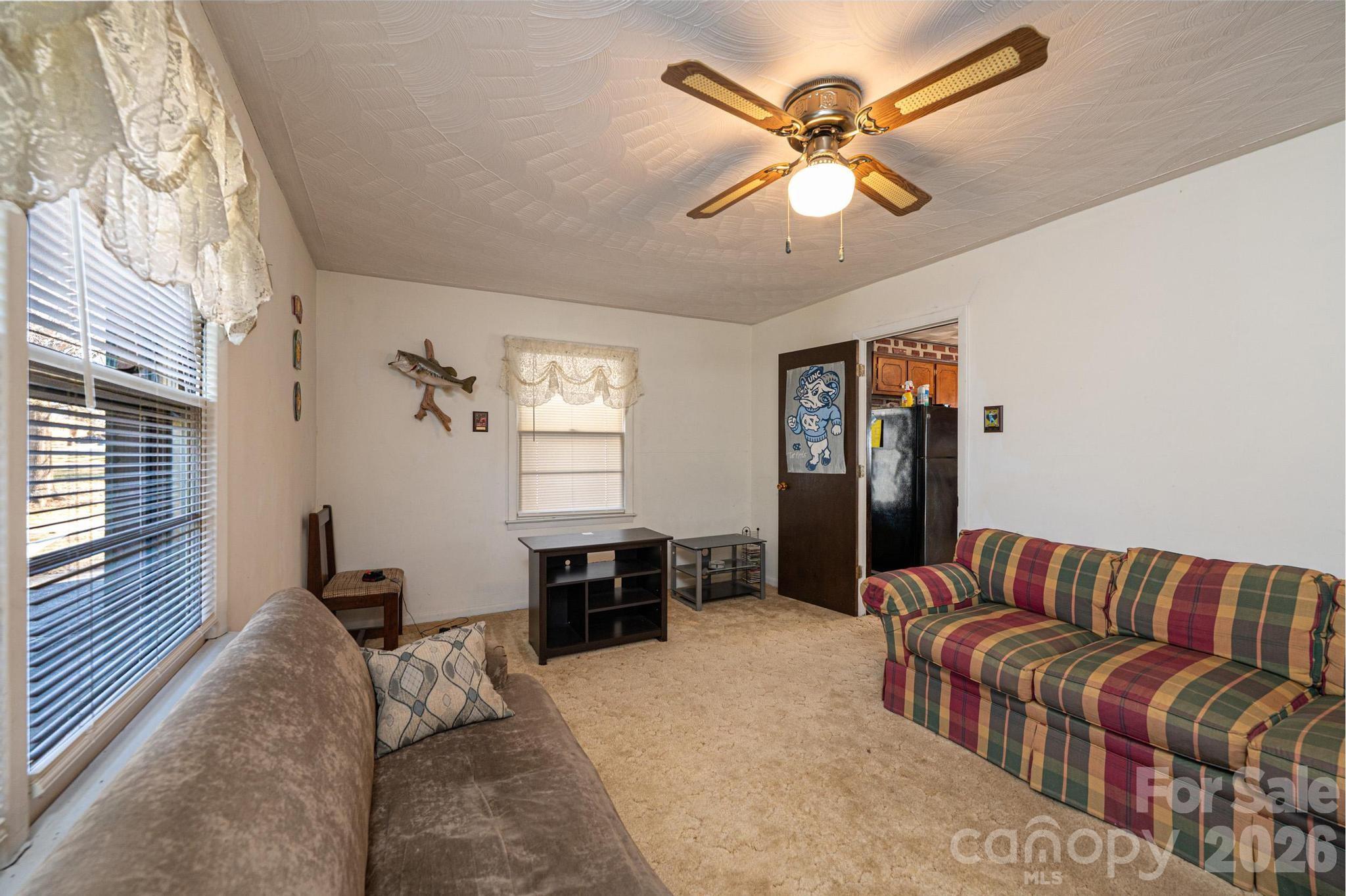 2347 Plainfield Drive — Conover