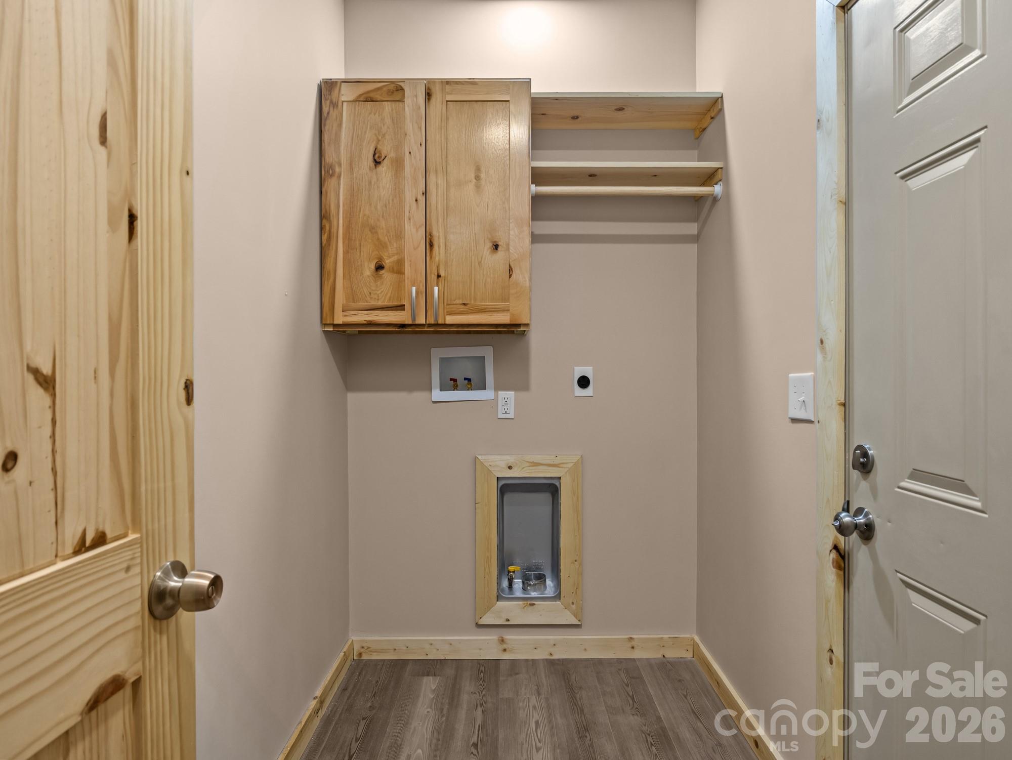 225 Aurora Lane — Tryon