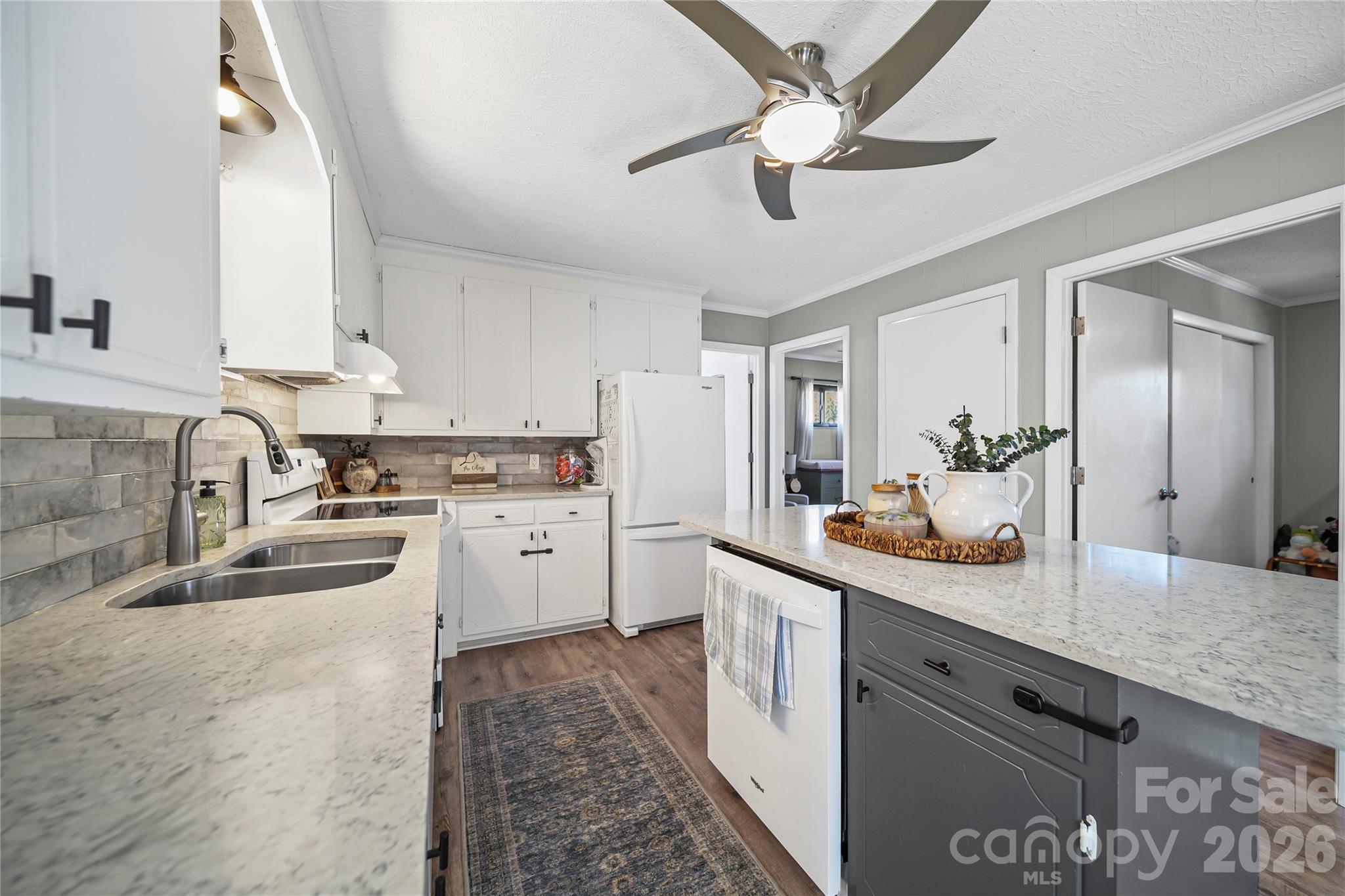 162 Vineyard Road — Norwood