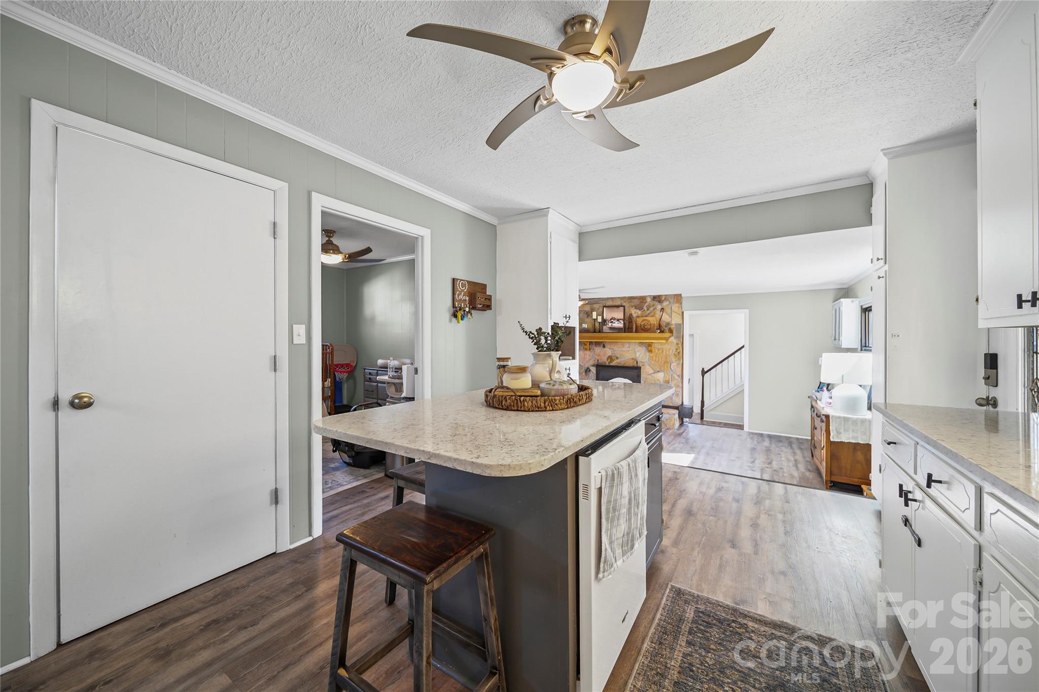 162 Vineyard Road — Norwood