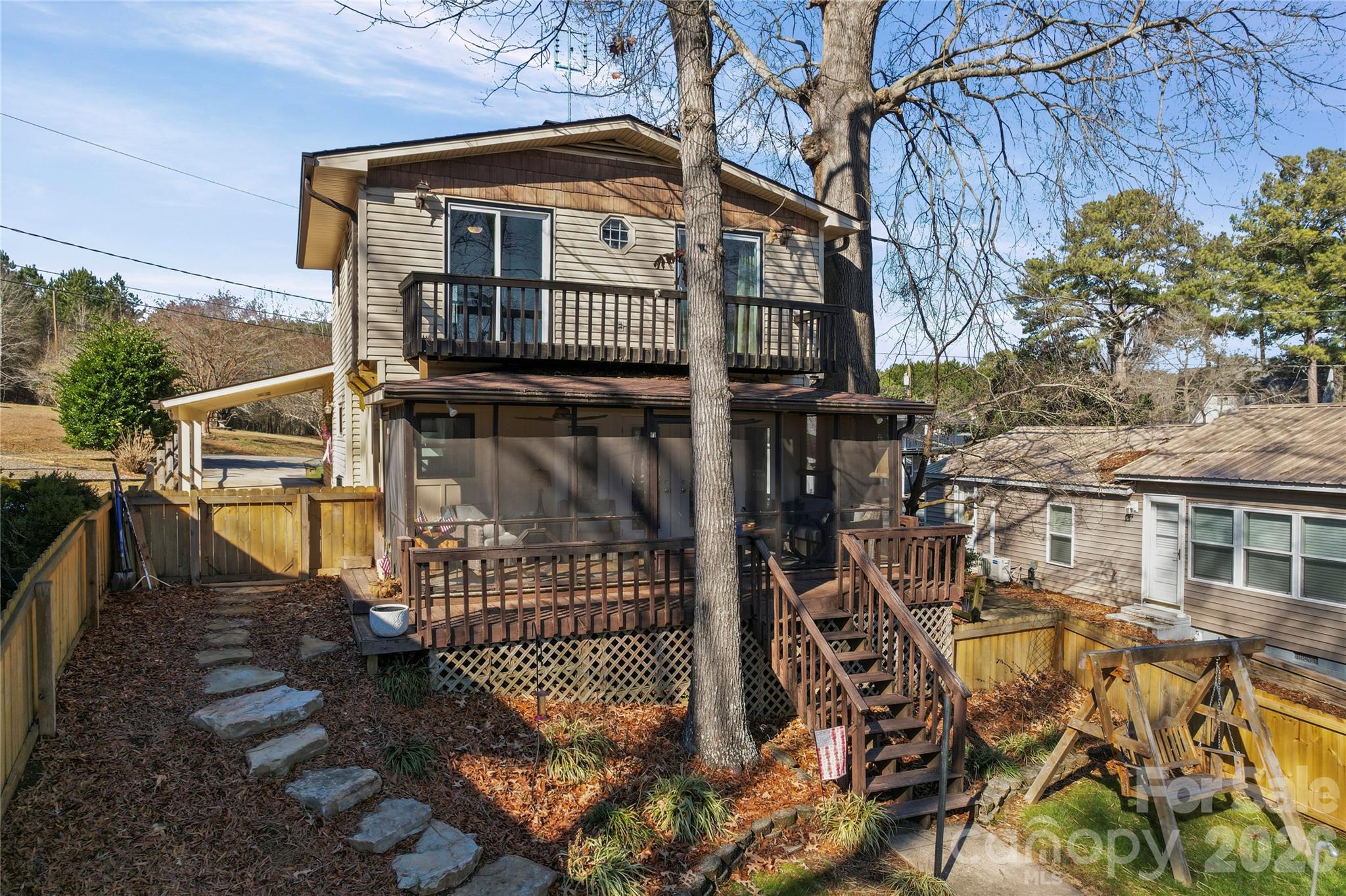 162 Vineyard Road — Norwood