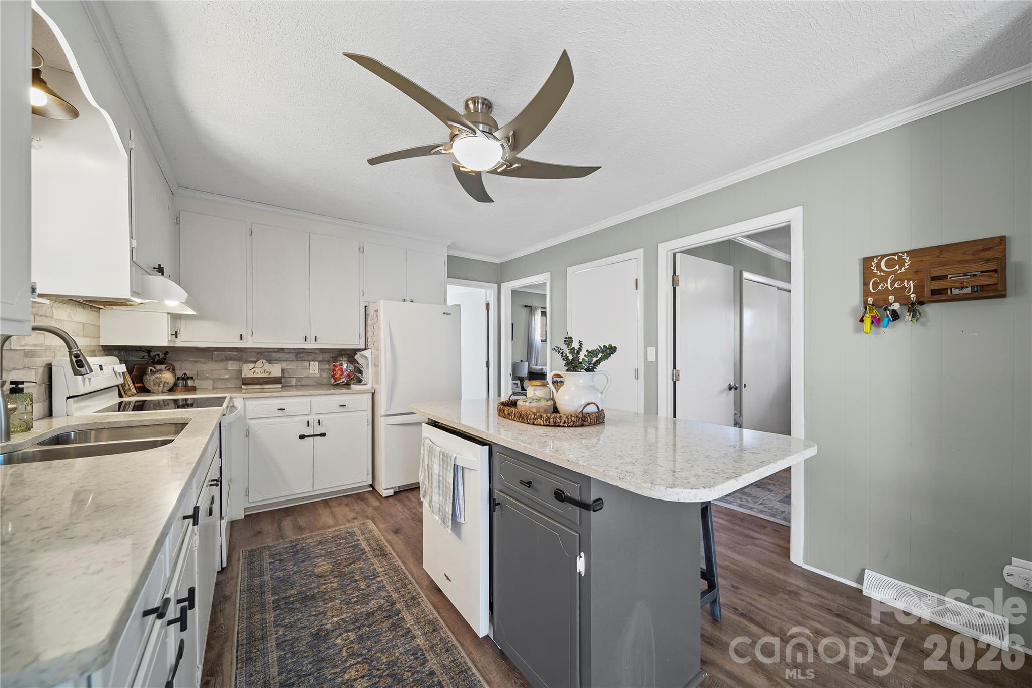 162 Vineyard Road — Norwood